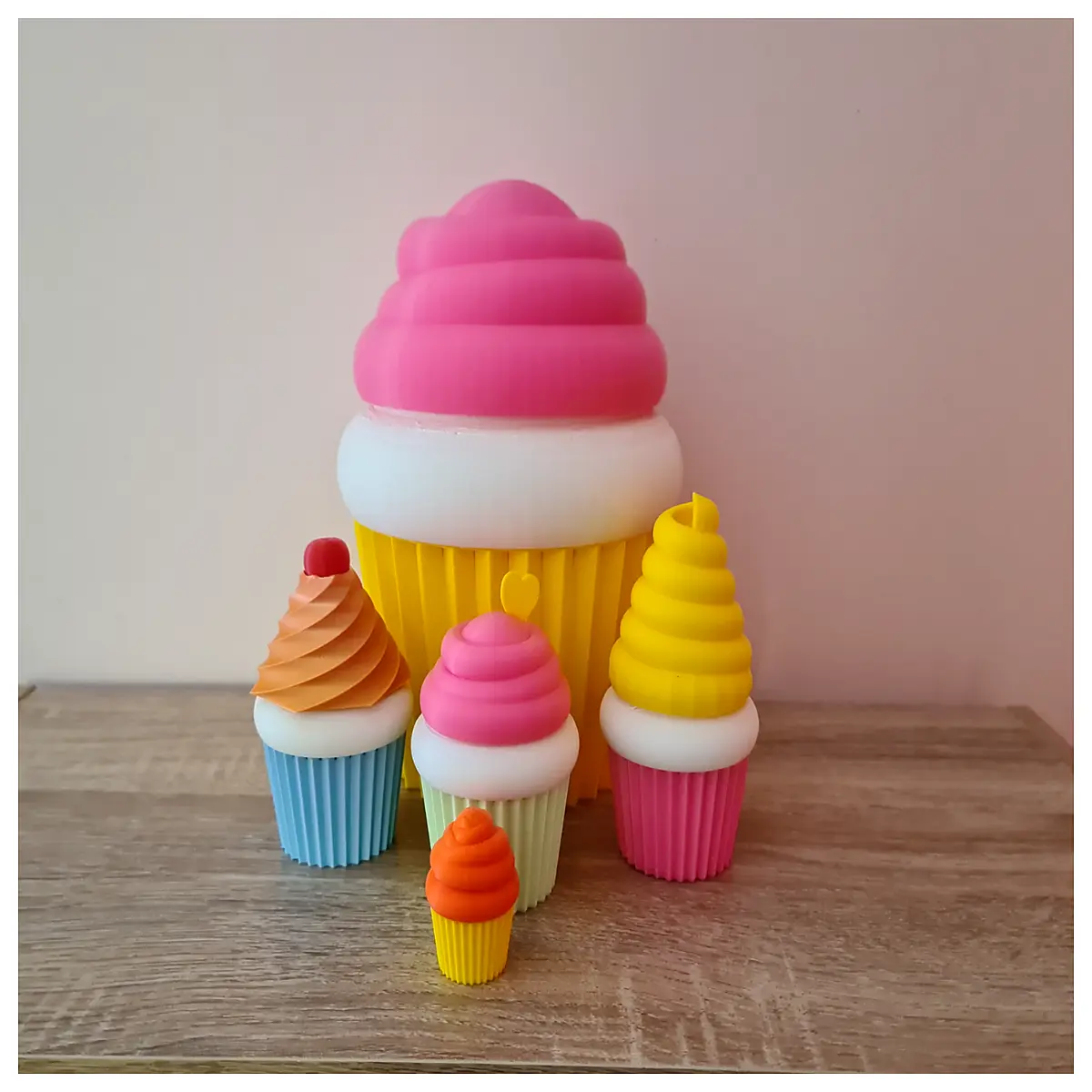 Cupcake Spiral Lid Baking Container Cupcake Decorating Accessories Cupcake Wholesale