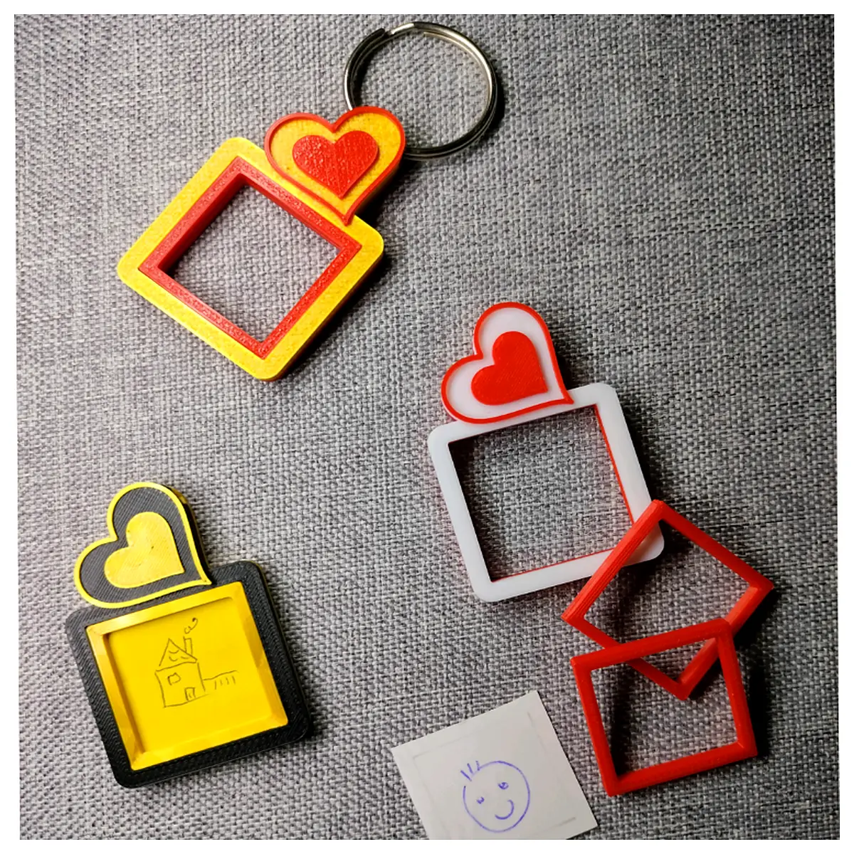 Shaped Keychain Frame Gift Mother s Day Decoration Memorial Keepsake Creative DIY Frame Ornament Keychain Accessories