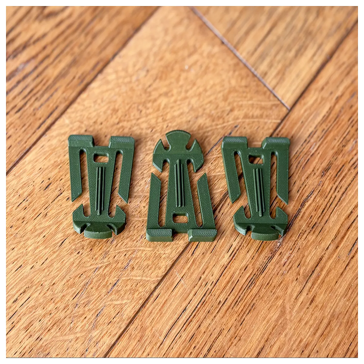 duty webbing clips for bags plastic buckle fasteners for straps adjustable belt keepers luggage tag holders durable nylon strap connectors