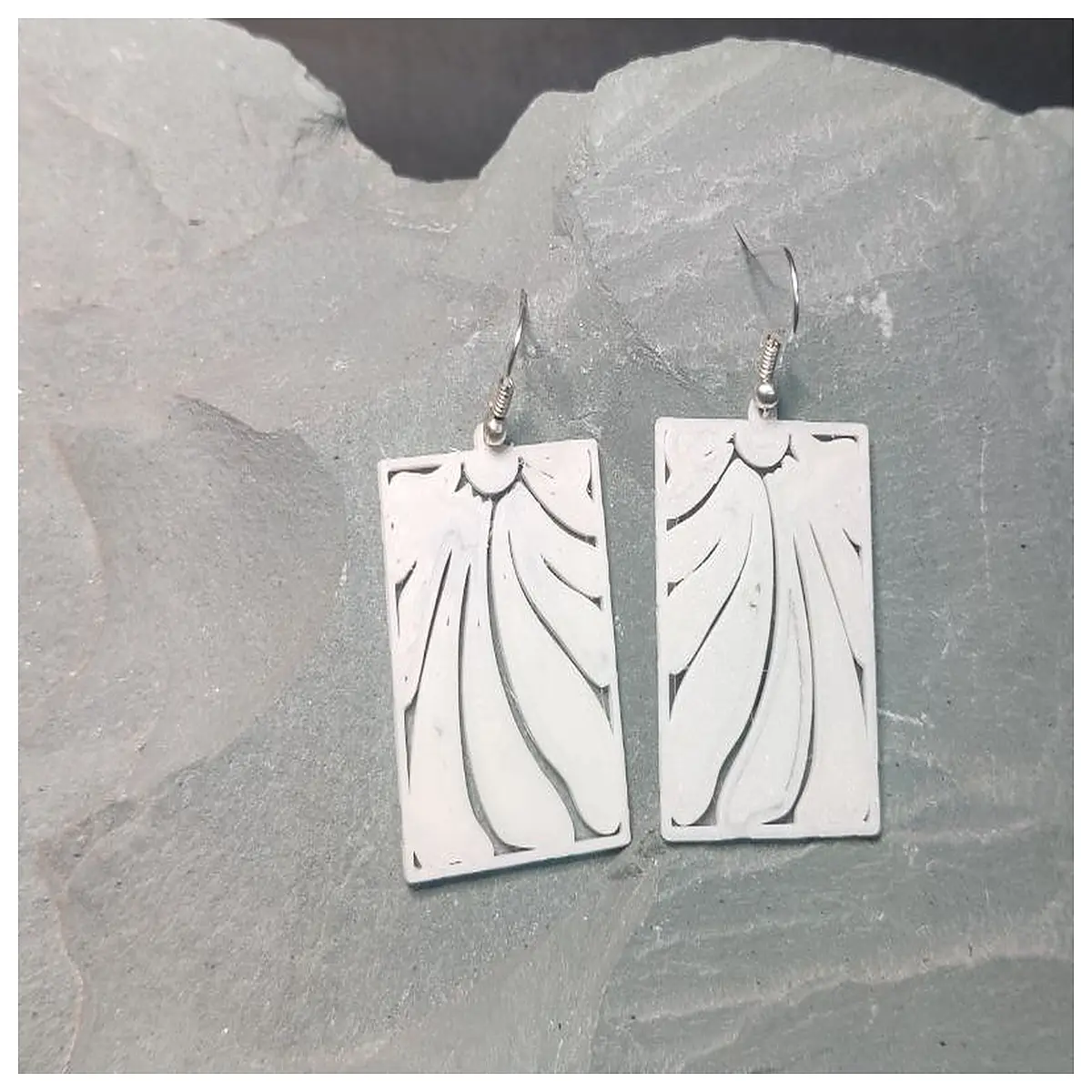 Low Whisper Leaf Dangle Earrings Women s Earring Elegant Korean Style Delicate Earrings Lightweight Jewelry Fashion Accessories