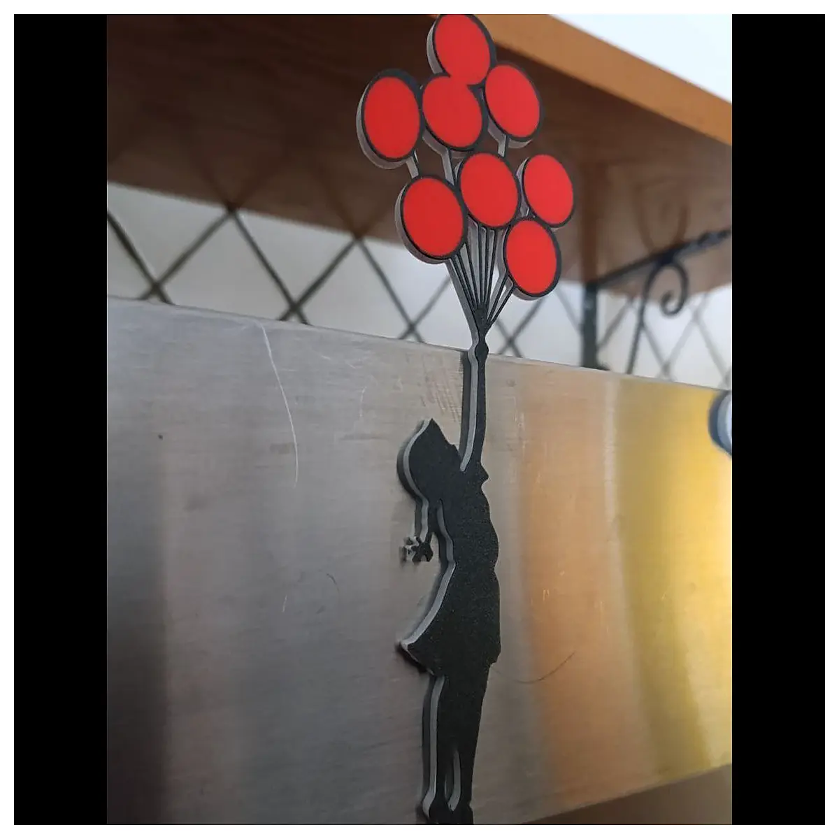 Balloon Girl Banksy Magnet Cute Cartoon Sticker Anime Collectible Fridge Magnet Decor Girl Gift Decoration Accessory