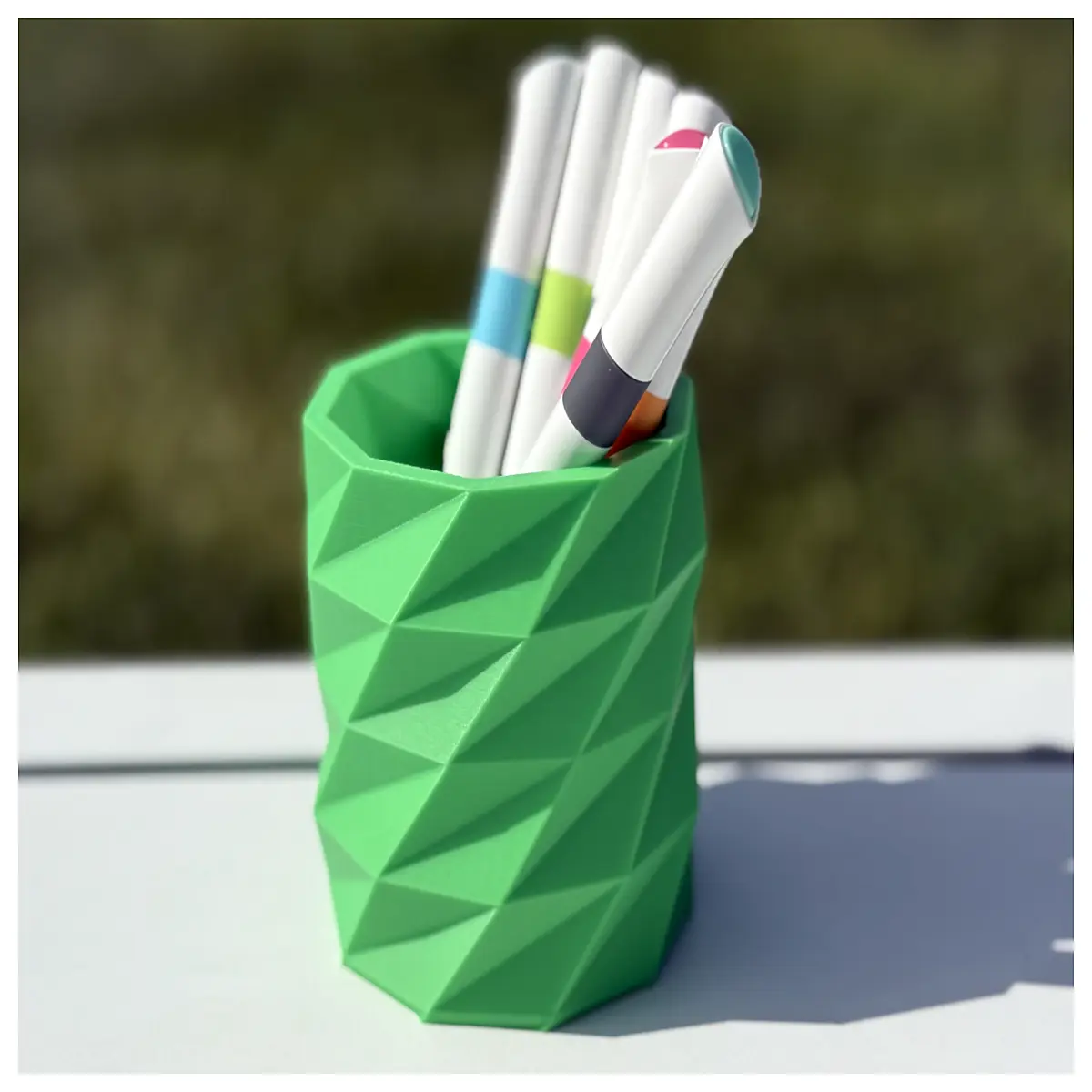Modern Design Pencil Holder Pen Cup Creative Student Stationery Desk Organizer Office Supplies Pencil Case