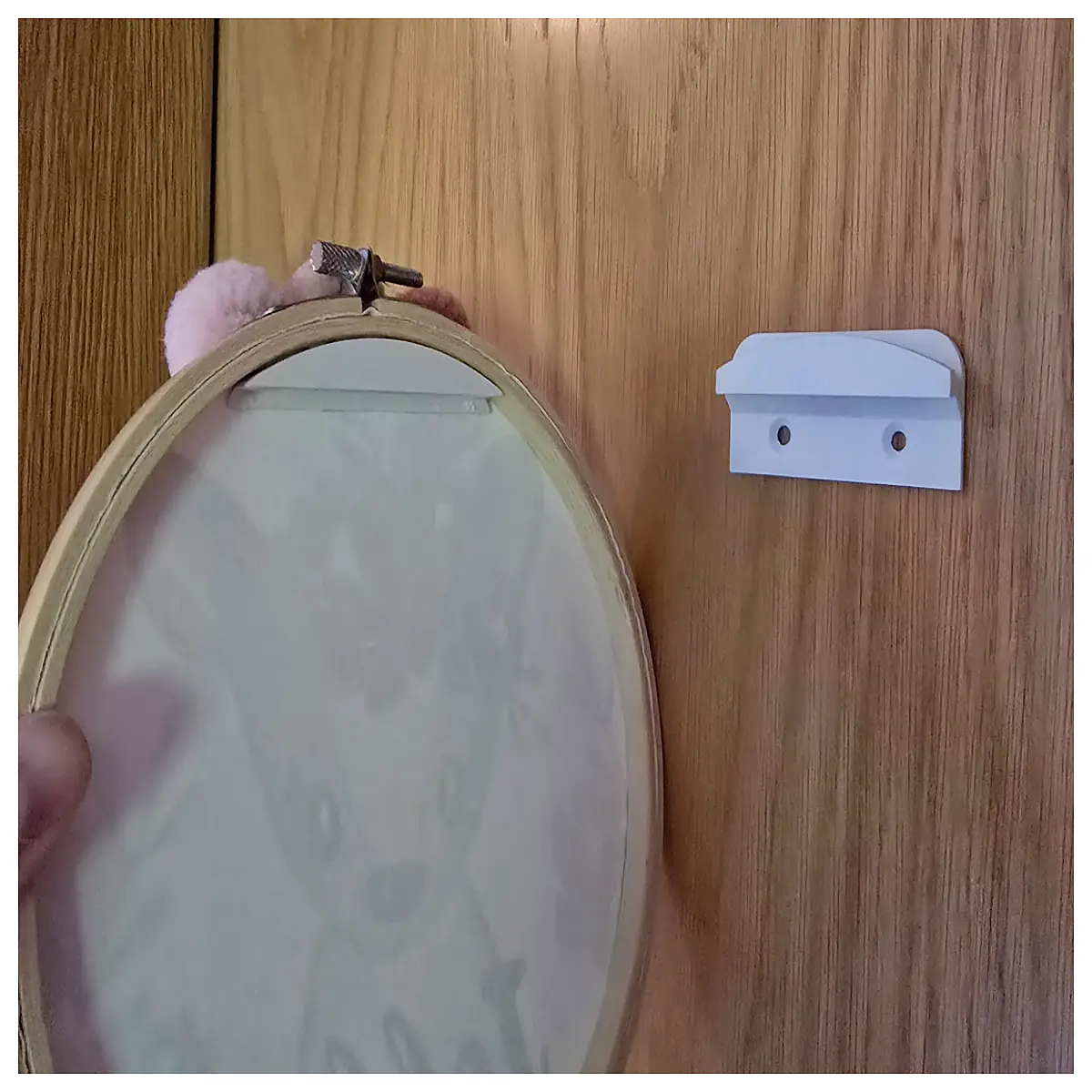 Circular Photo Frame Stand 170mm Embroidery Painting Easel Wall Mounting Display Holder Art Piece Support