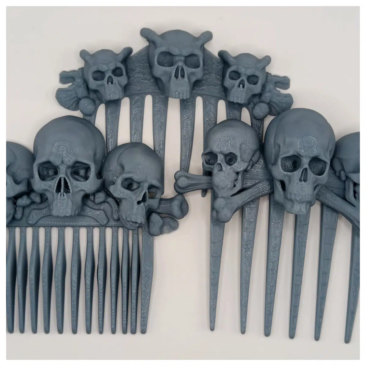 Skull Comb Realistic Bone Comb Ghost Makeup Prop Cosplay Accessory Photography Prop Skull Head Decoration Stage Performance Parts