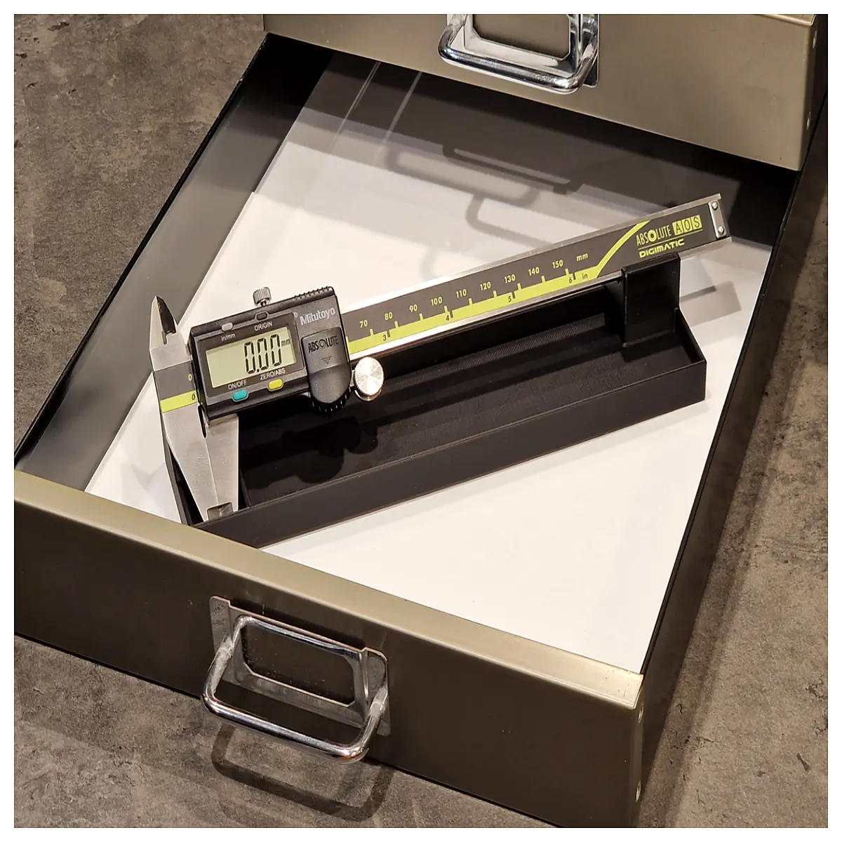 qacs lp low profile caliper holder for digital vernier gauge stability precision measurement tool accessory