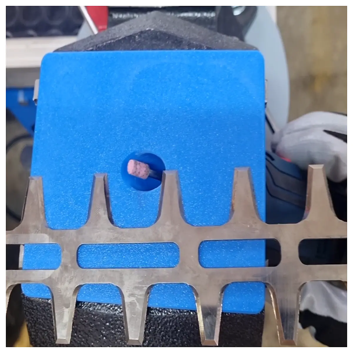 DeLi Trimmer Blade Grinding Blade Trimmer Parts Grinding Tool Blade Clamp