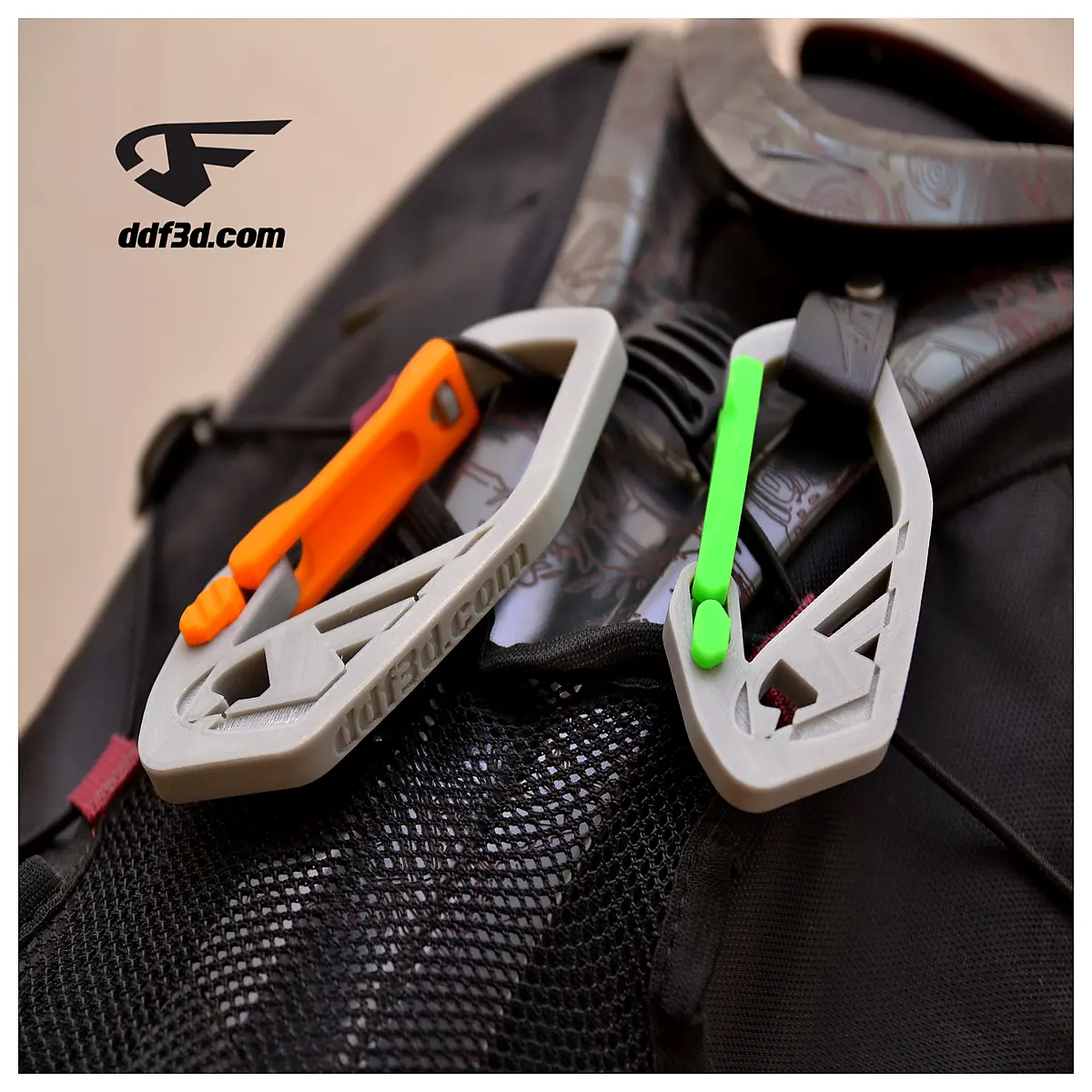 New Strong Flexible Climbing Carabiner 15 35kg Carabiner Rope Clip Outdoor Gear Climbing Accessories Elastic Shackle