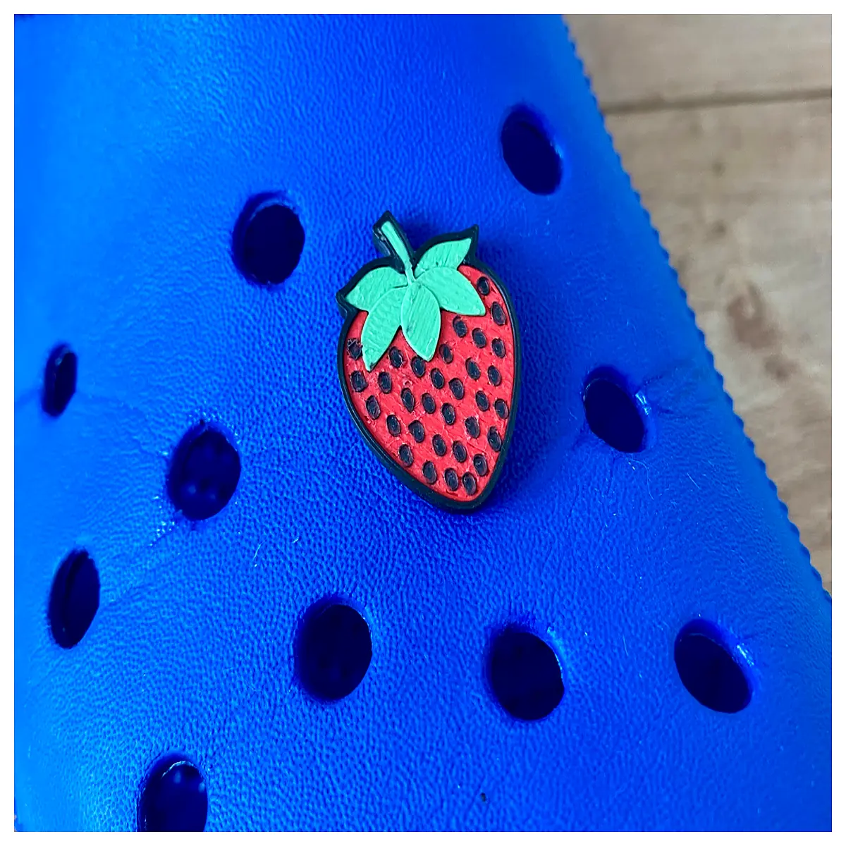 Strawberry Hollow Shoes Charms Cute Shoe Hangers Decoration Accessories for Jelly Shoes Simple Shoe Hanging Charms Girls Shoe Decor