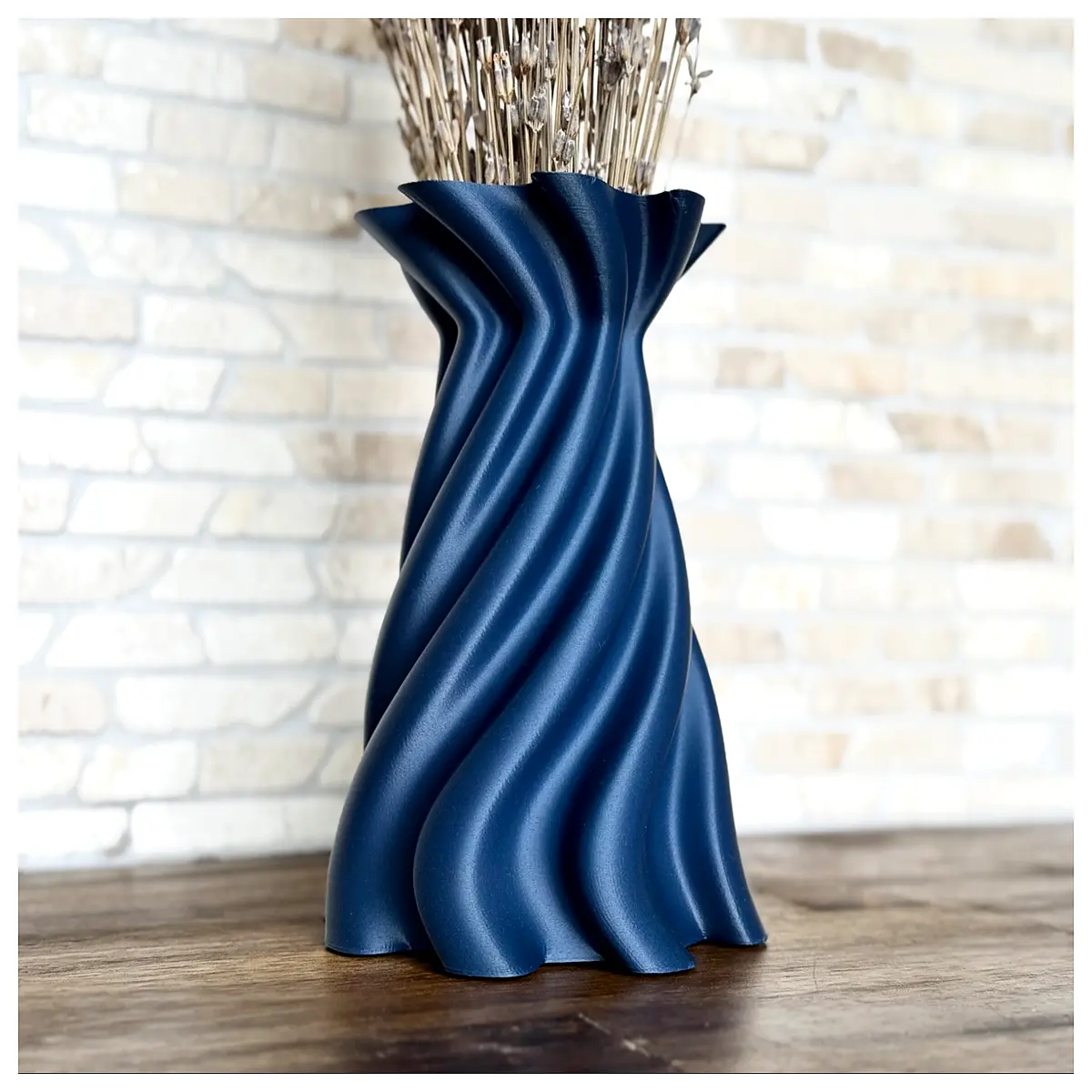 Modern Spiral Vase Twisted Vase Decor Creative Home Accent Spiral Pattern Art Vase