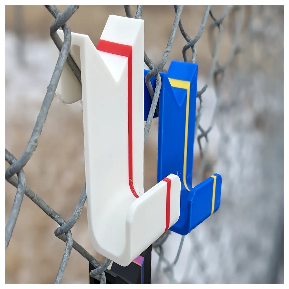 duty chain link fence hooks for barbed wire galvanized steel fence staples for securing chicken wire and mesh to wooden posts