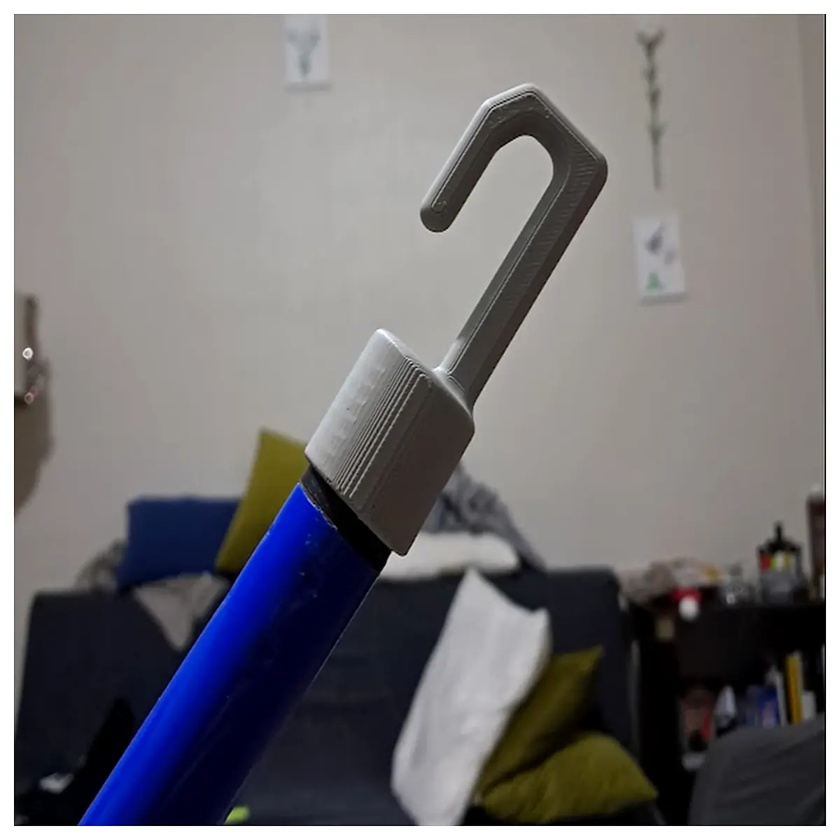 replacement broom handle hook clip holder for push sweepers and dustpans