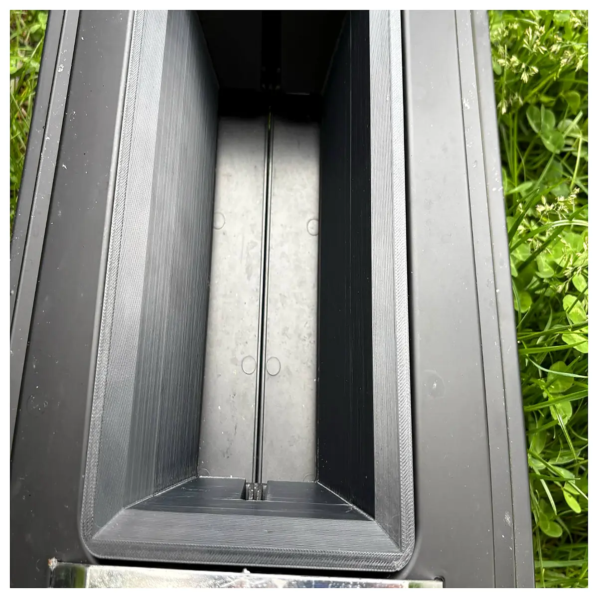 RC Boat Bait Box Accessories Fishing Tackle Storage Boat Bait Container Boat Accessory Marine Bait Box