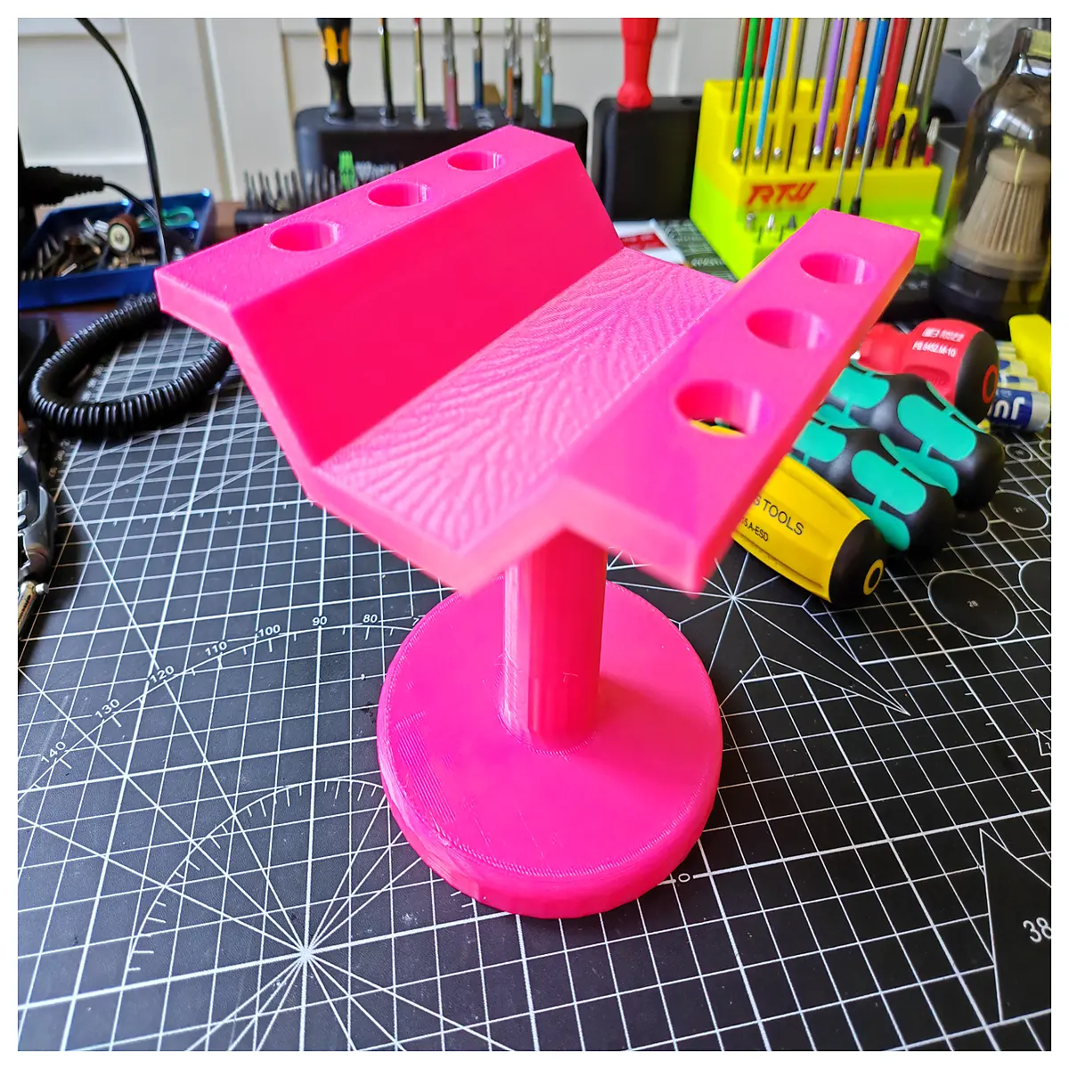RC Car Repair Rotating Platform Vehicle Adjustment Model Car Bearing Positioning Repair Tool Rotation Stand