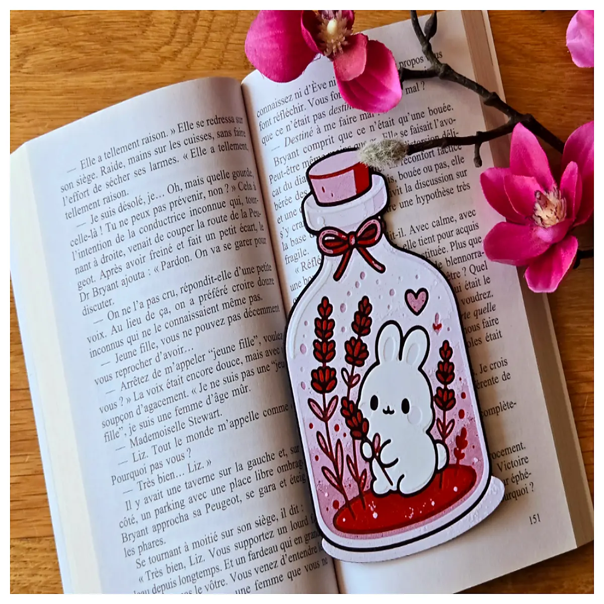 Lavender Scent Bottle Rabbit Bookmark Romantic Fragrance Bookmark Desk Decor Gift Lavender Rabbit Bookmark Incense