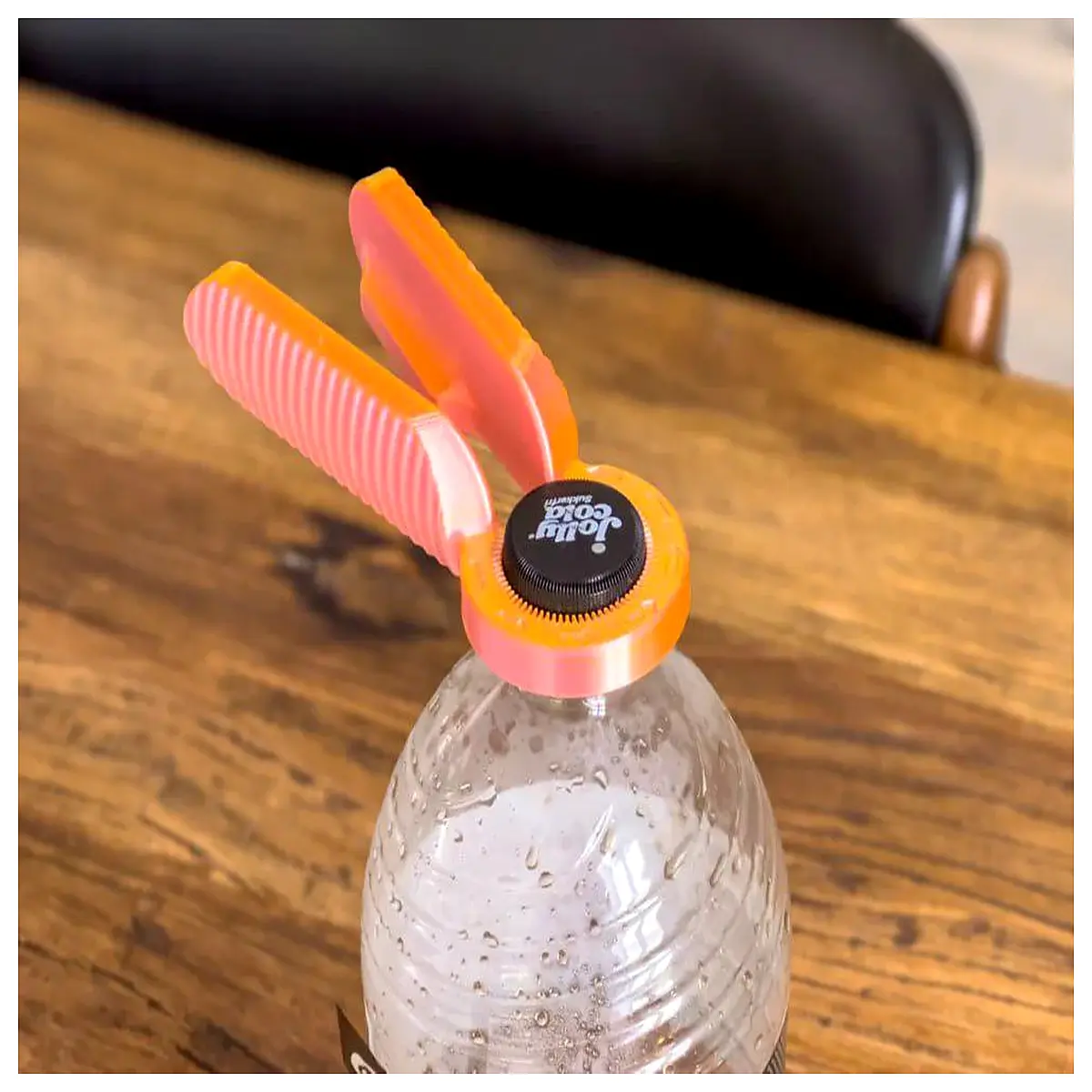 minimalist bottle opener lightweight 35g easy twist cap remover kitchen gadget stylish gift