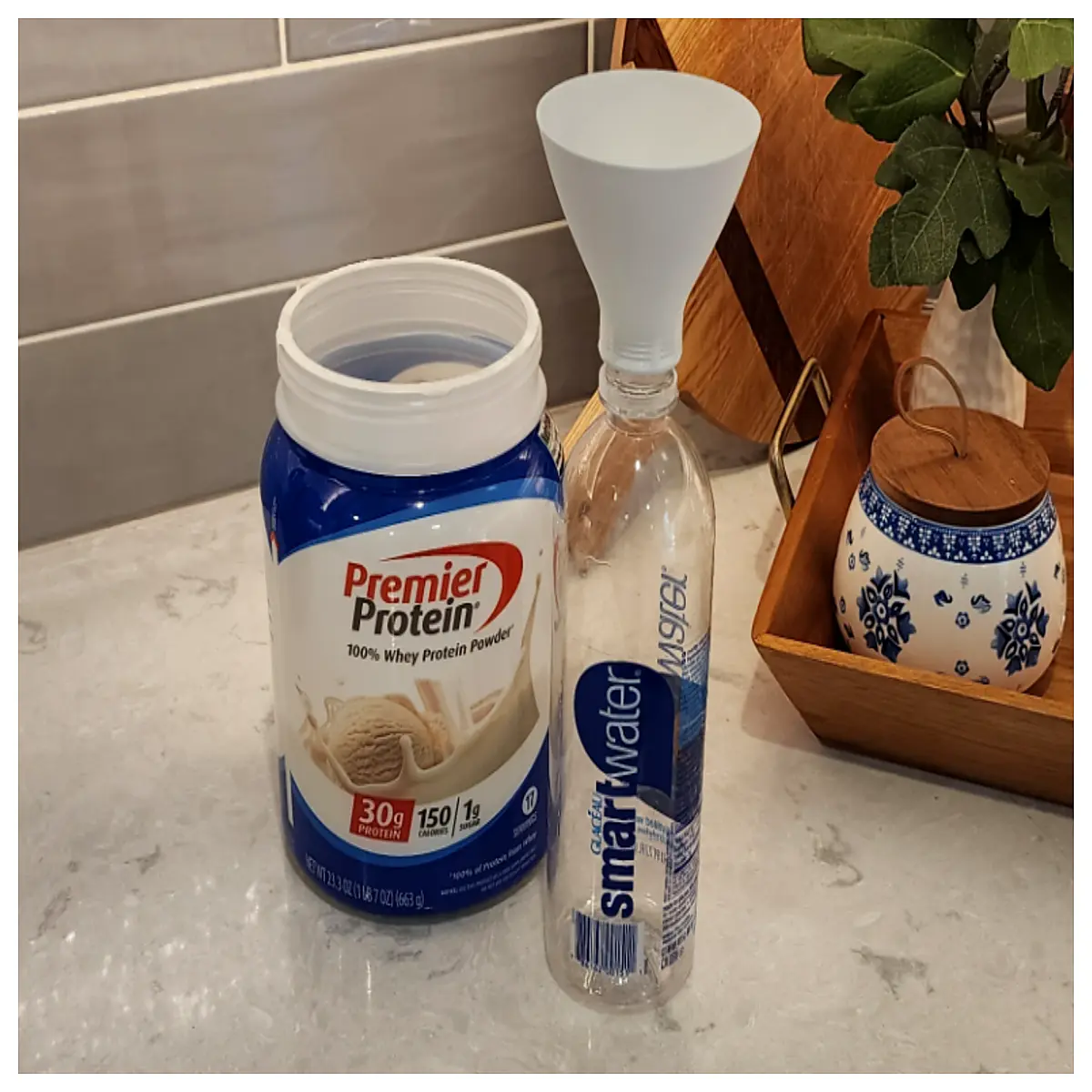 Funnel Holder for Bottles Leakproof Gripper Kitchen Accessories Liquid Measuring Tool Funnel Parts
