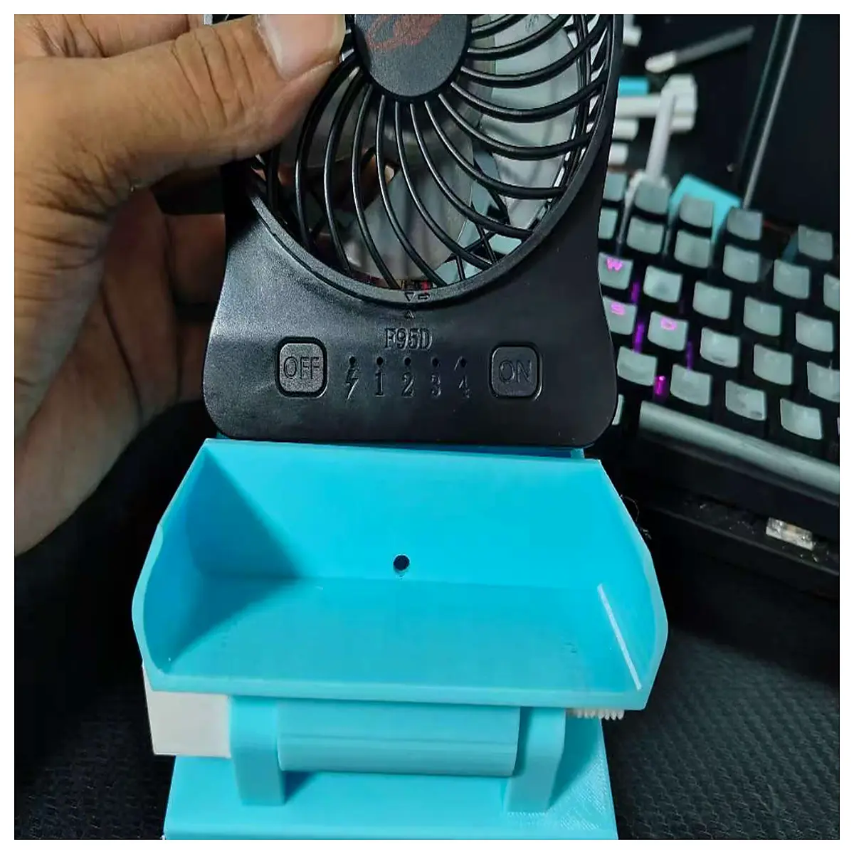 Comtan F95D Holder Phone Mount Car Mount Vehicle Phone Holder Mobile Stabilizer Accessory Auto Parts Phone Holder Parts