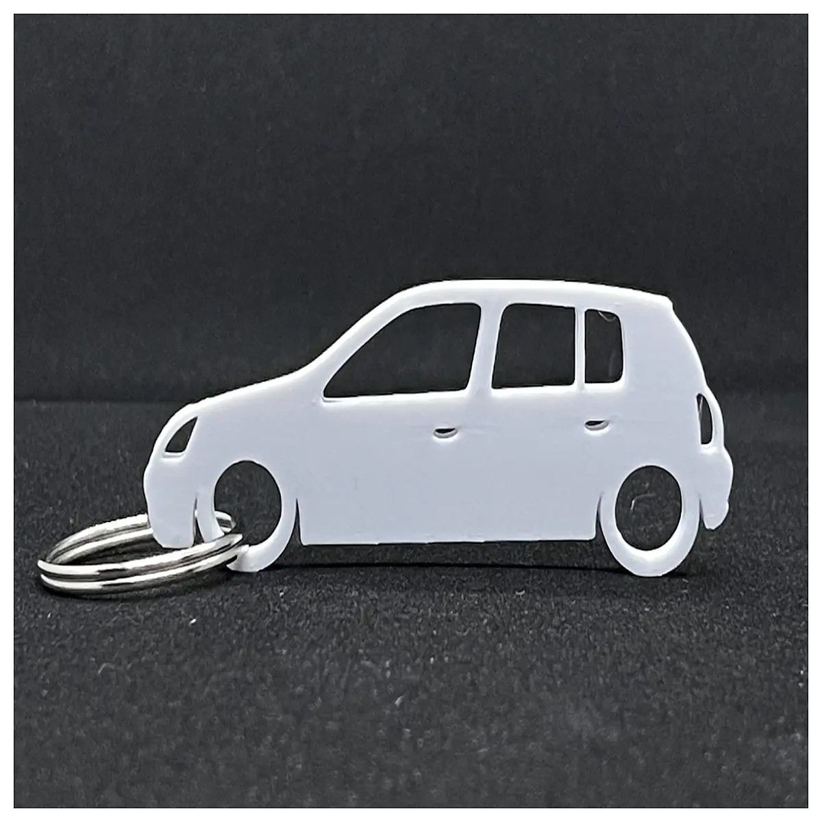 Clio 2 5 Door Silhouette Key Chain Car Decoration Keychain Accessory Auto Parts Car Accessories Keyring Charm