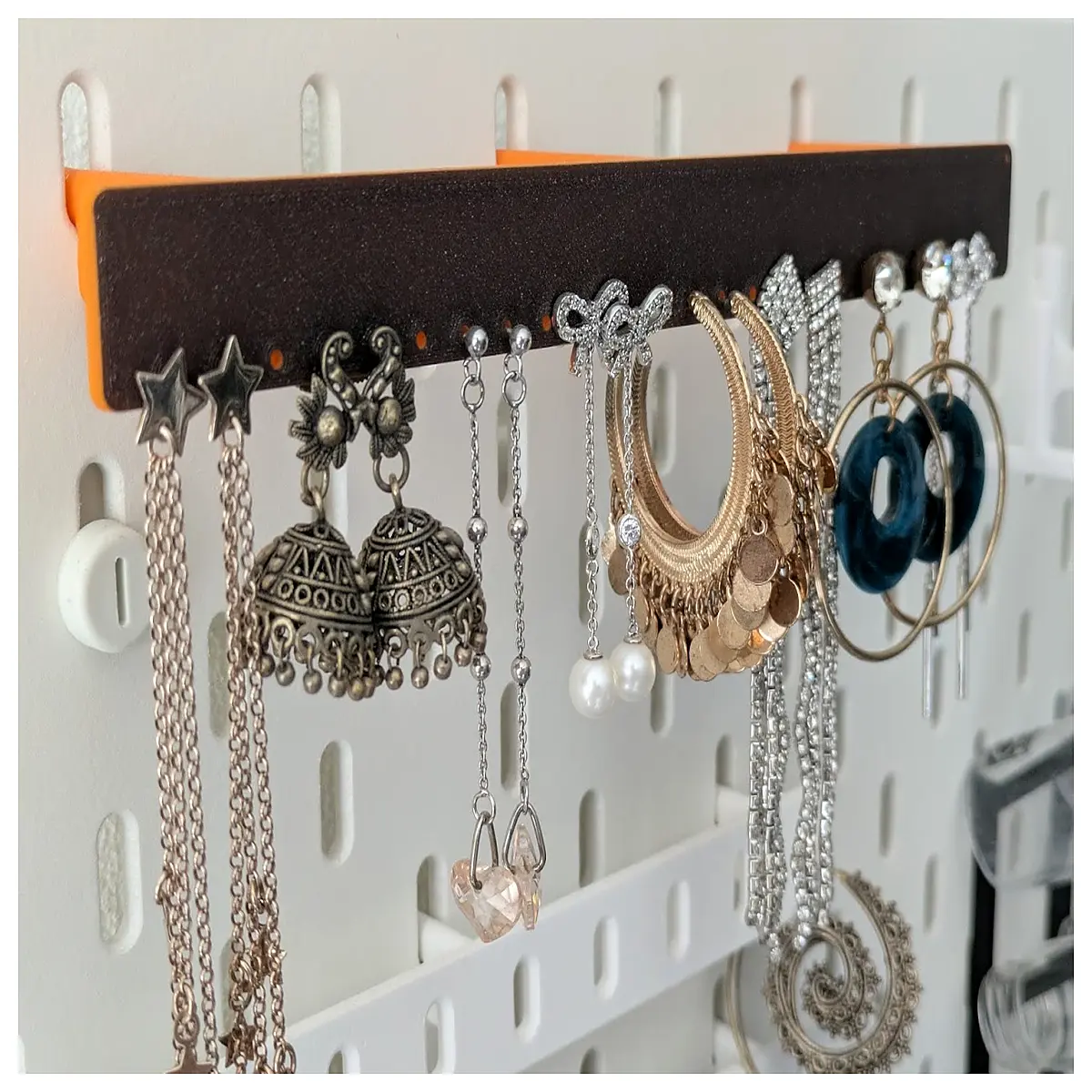 Earring Holder Accessory Hanging Earring Stand Jewelry Display Rack Decorative Earring Organizer Elegant Precise
