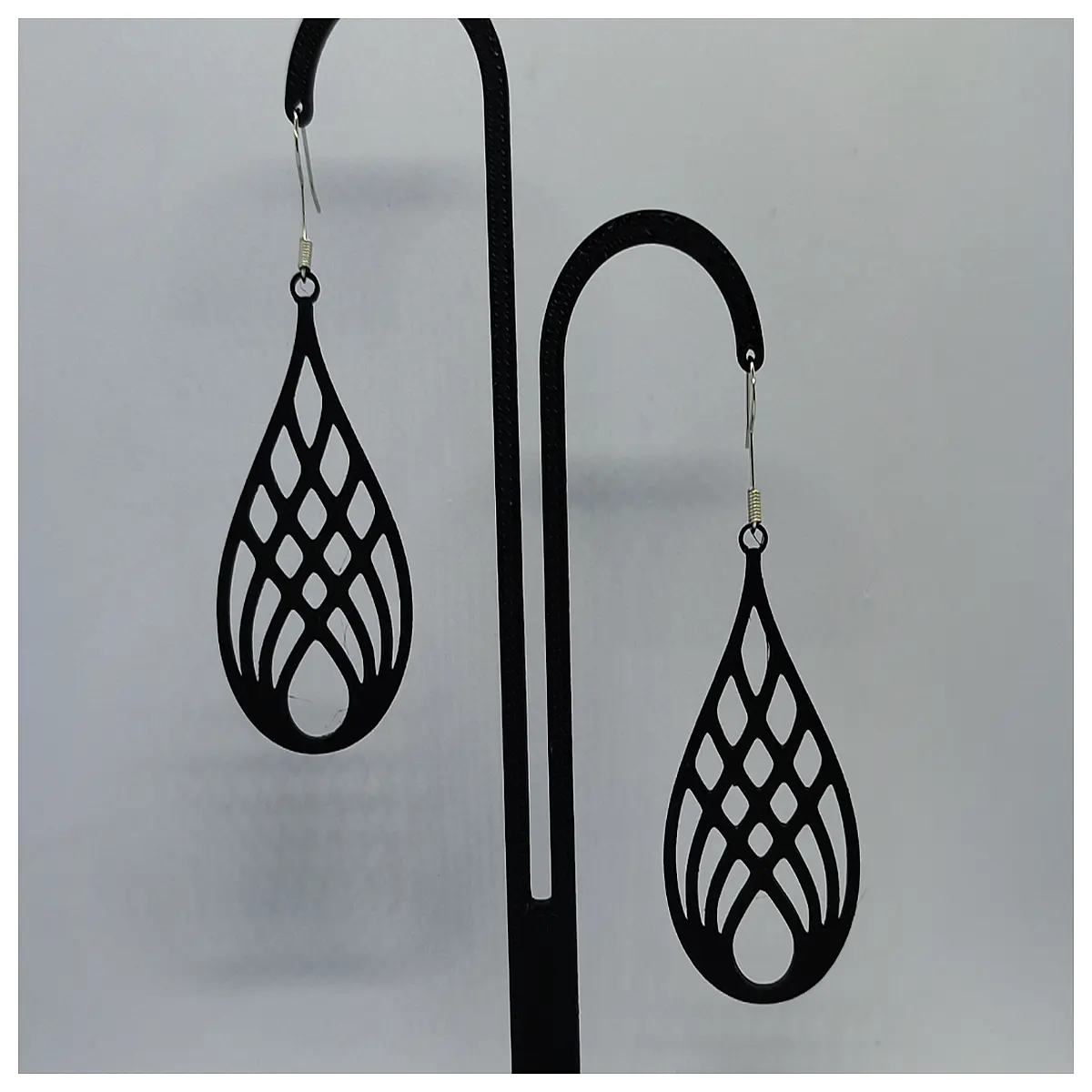 Black Grid Earrings Women s Geometric Earring Minimalist Fashion Geometric Pattern Decoration Black Ear Clips Trendy Accessories