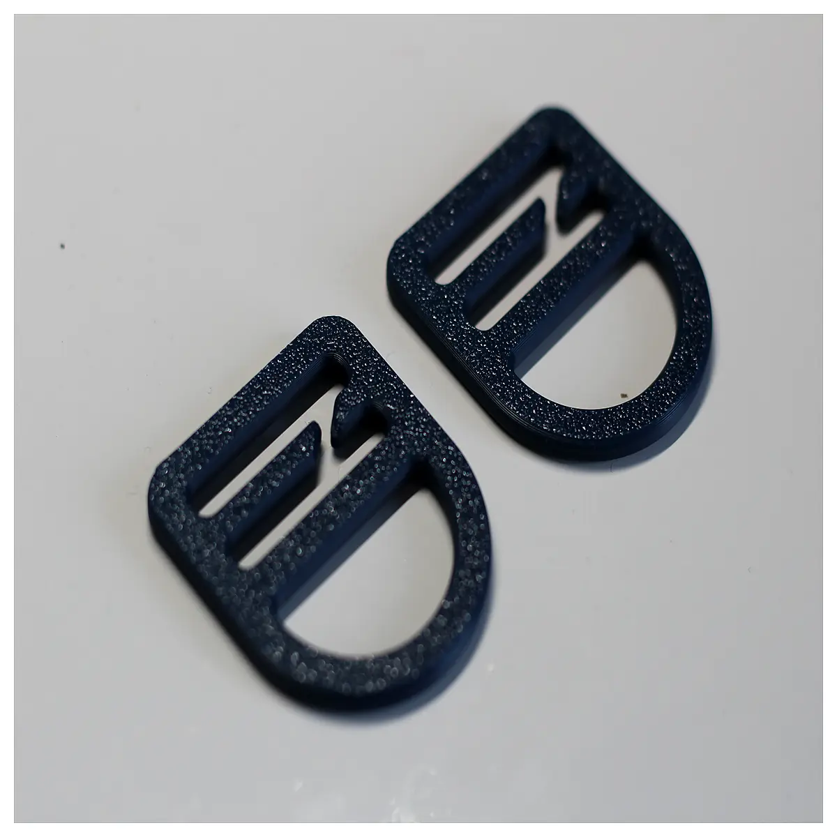 D Shackle 25mm Quick Connector Hook Fastener Wall Mounting Hanging System Ideal for Indoor Outdoor Decor