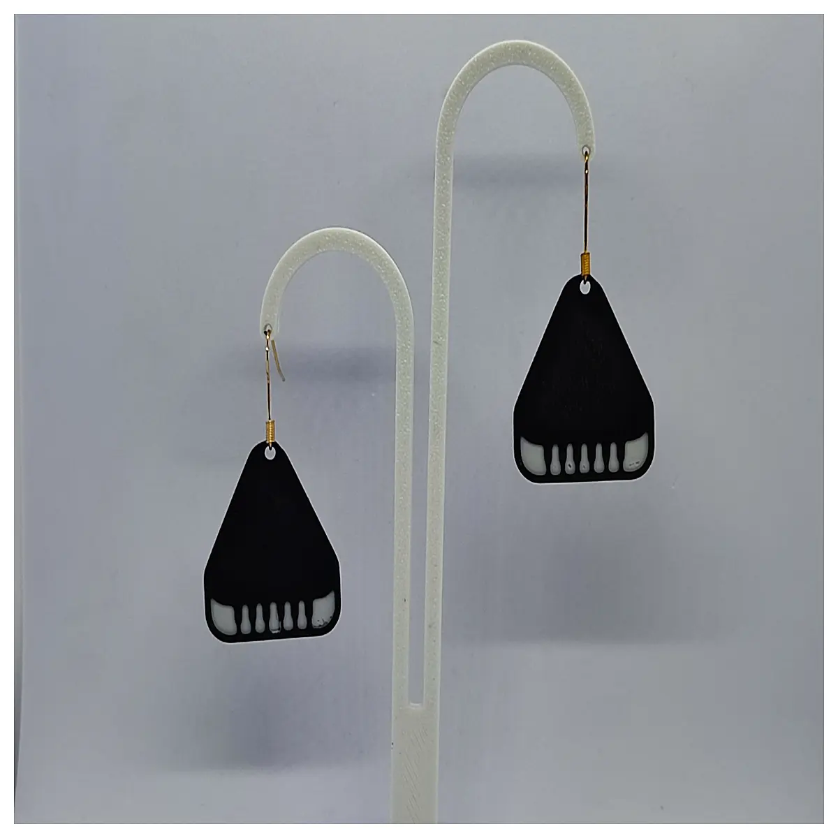Pianissimo Earrings Delicate Ear Studs Elegant Jewelry Women s Fashion Accessories Stylish Ear Cuffs Gift