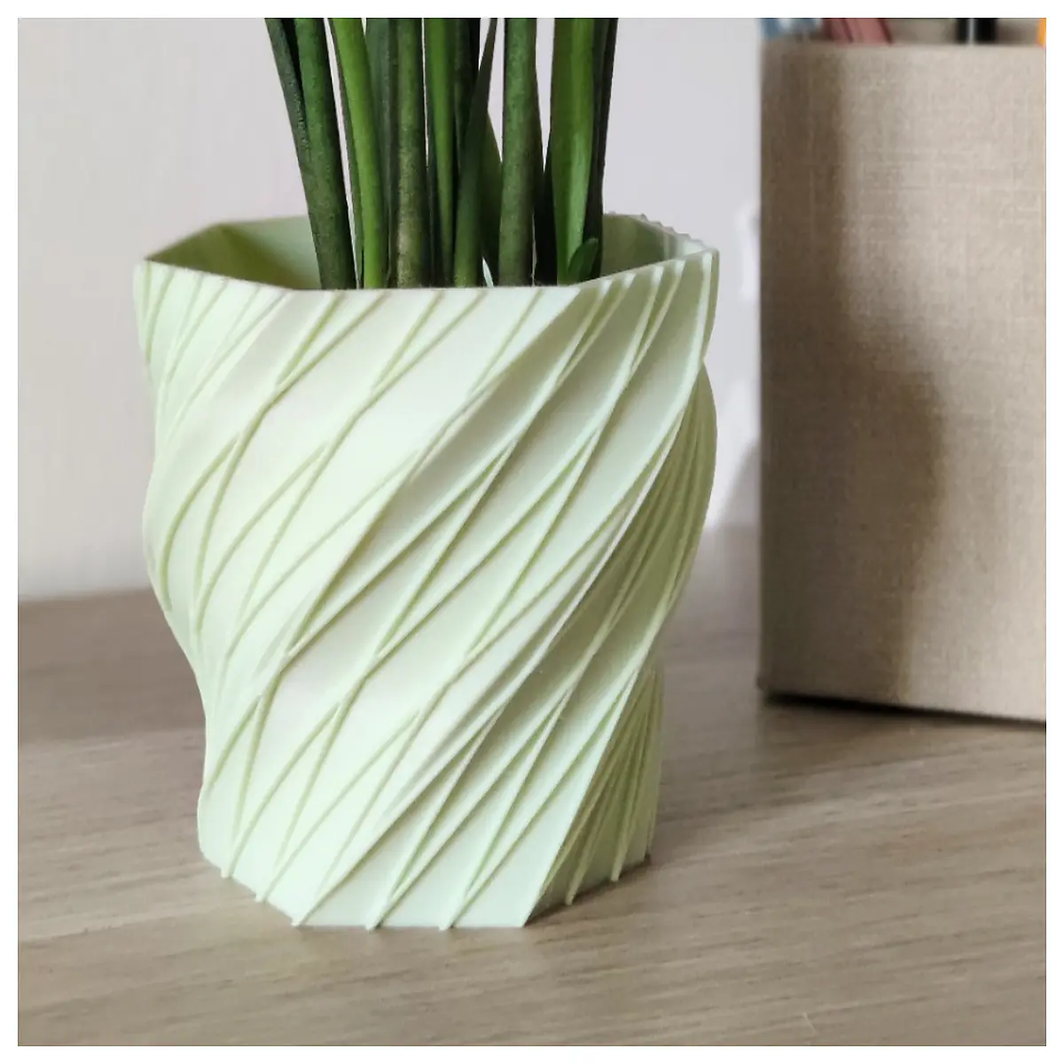 Climbing Flower Pot Decorative Vase Plant Stand Support for Potted Plants Greenery Floral Arrangement Vine Flower Holder Succulent Support