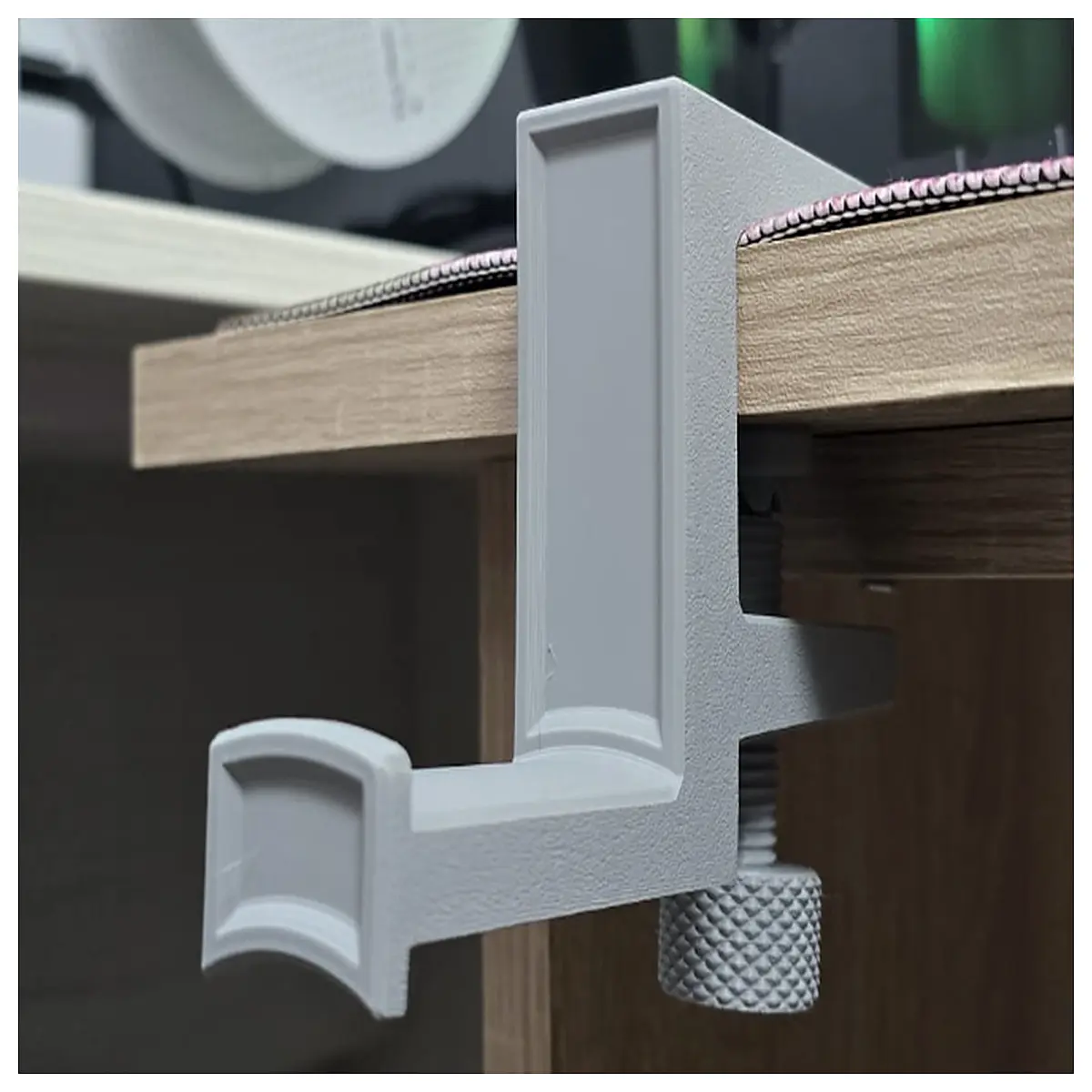 Headphone Holder Earbud Clip Phone Headphone Stand Mobile Accessory Phone Support Earbud Stabilizer