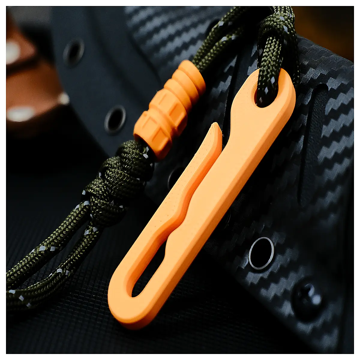 Keychains Car Key Fob Holder Phone Case Accessory Keychain Charms Stylish Keyring Decoration Keychains Parts Accessories