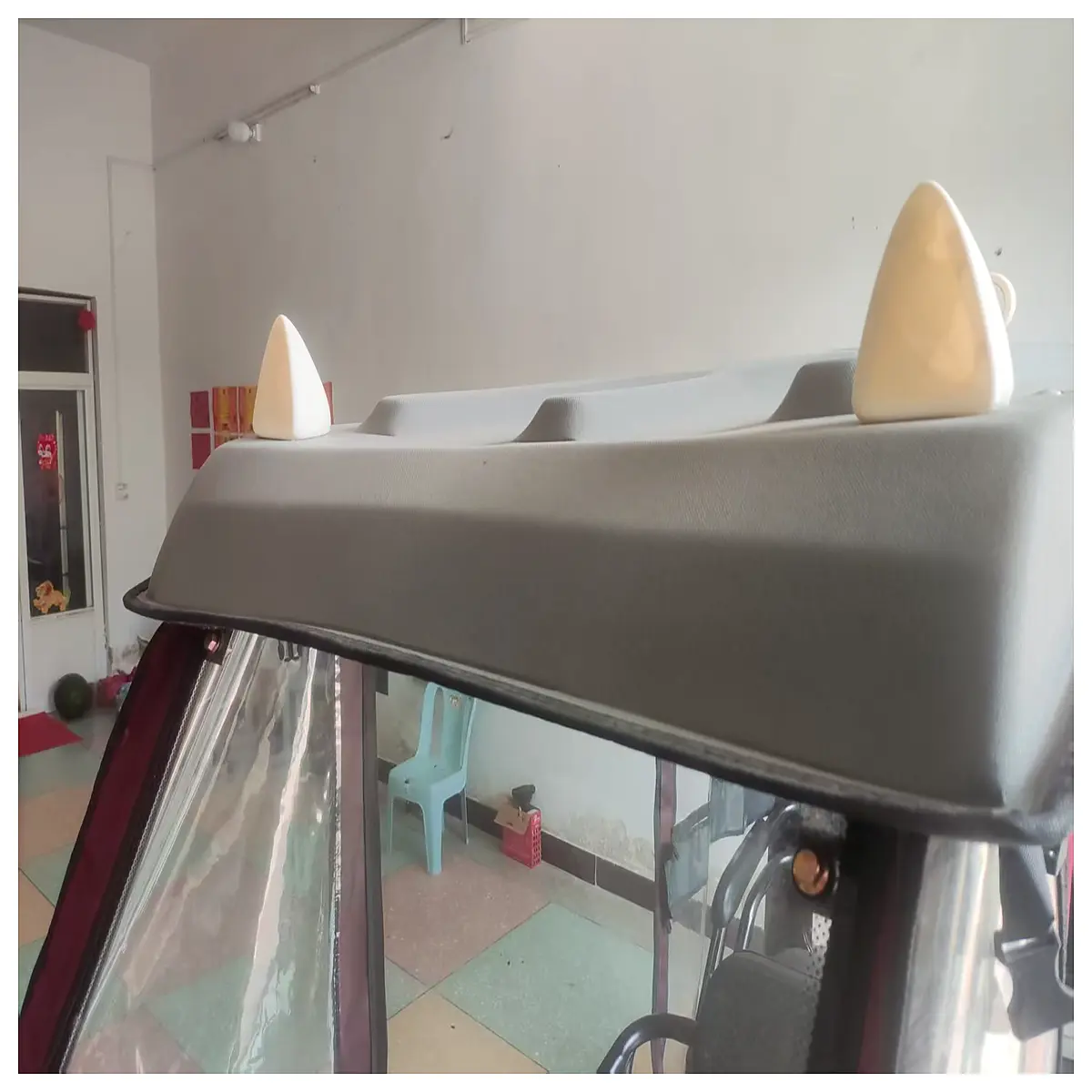 Car Roof Cat Ears Decoration Auto Tail Wing Accessories Cute Pet Decoration Car Tail Fin Decoration Parts