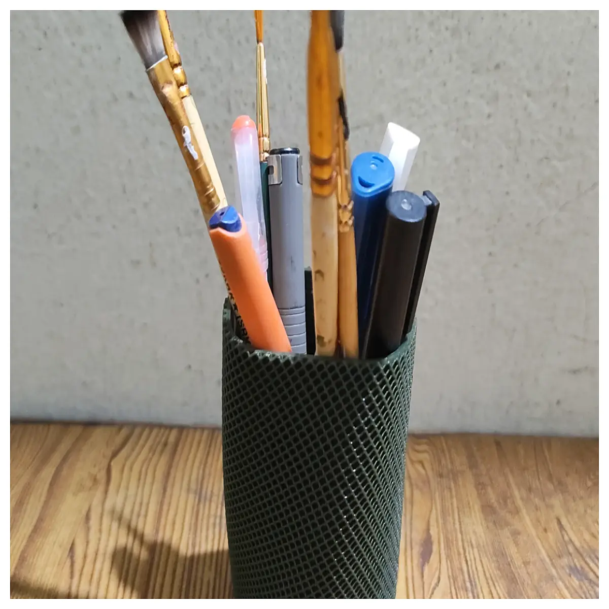 minimalist desk organizer pen holder for office supplies storage modern simple stationery cup