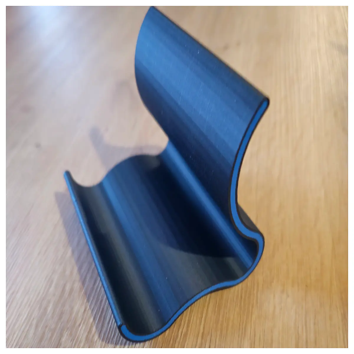 decorative phone holder for desk with stylish trim accents aesthetic grip non slip base