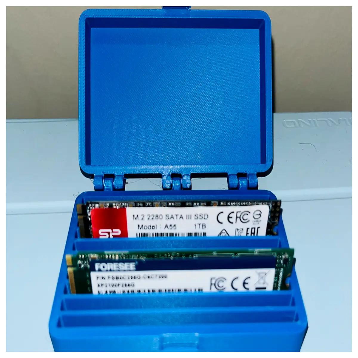 M2 NVMe mSATA 2280 SSD Storage Box 10 Bay Holder Protective Case for Solid State Drives
