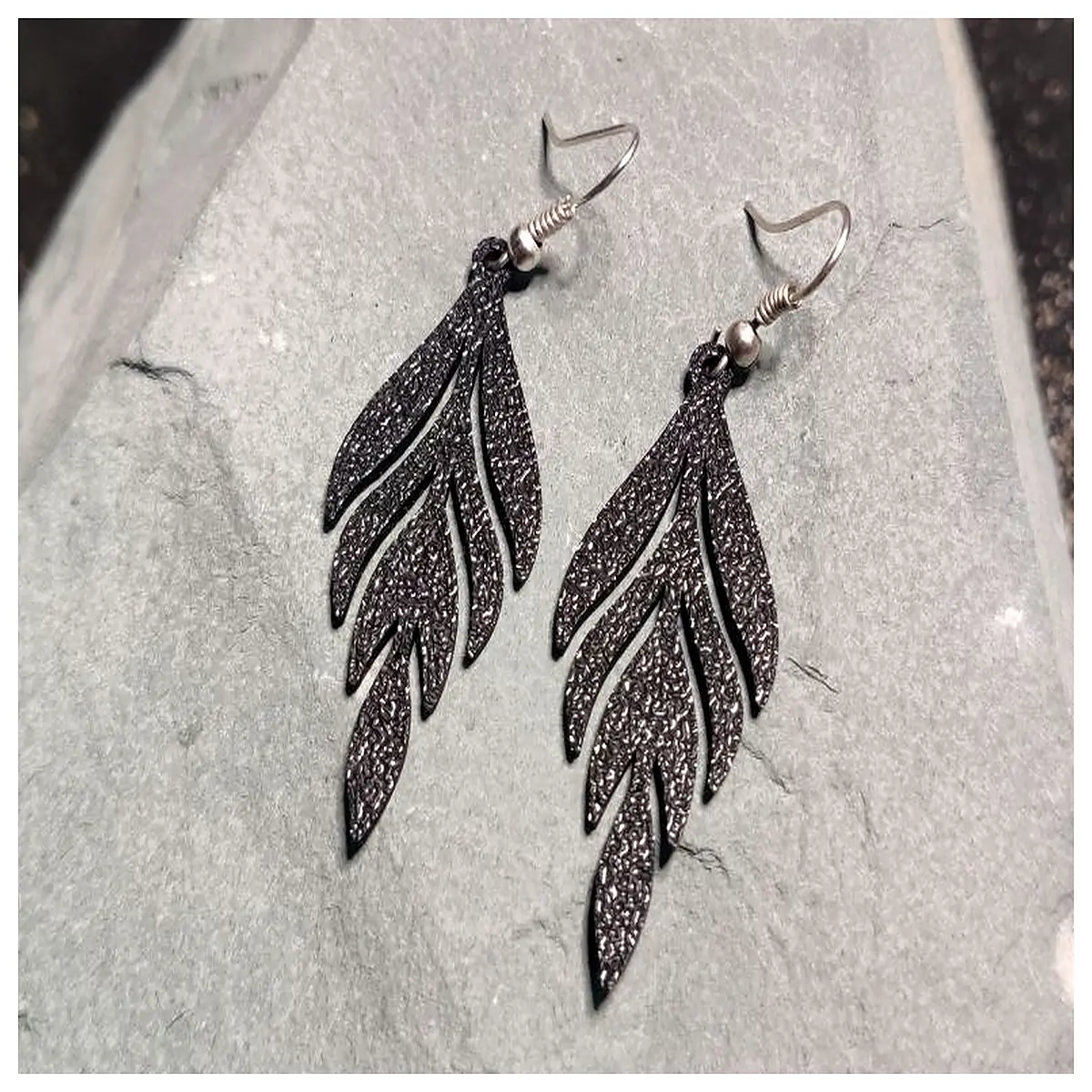 Feather Earrings Women s Style Lightweight Floating Elegant Decoration Earrings Feather Shaped Fashion Jewelry Accessory
