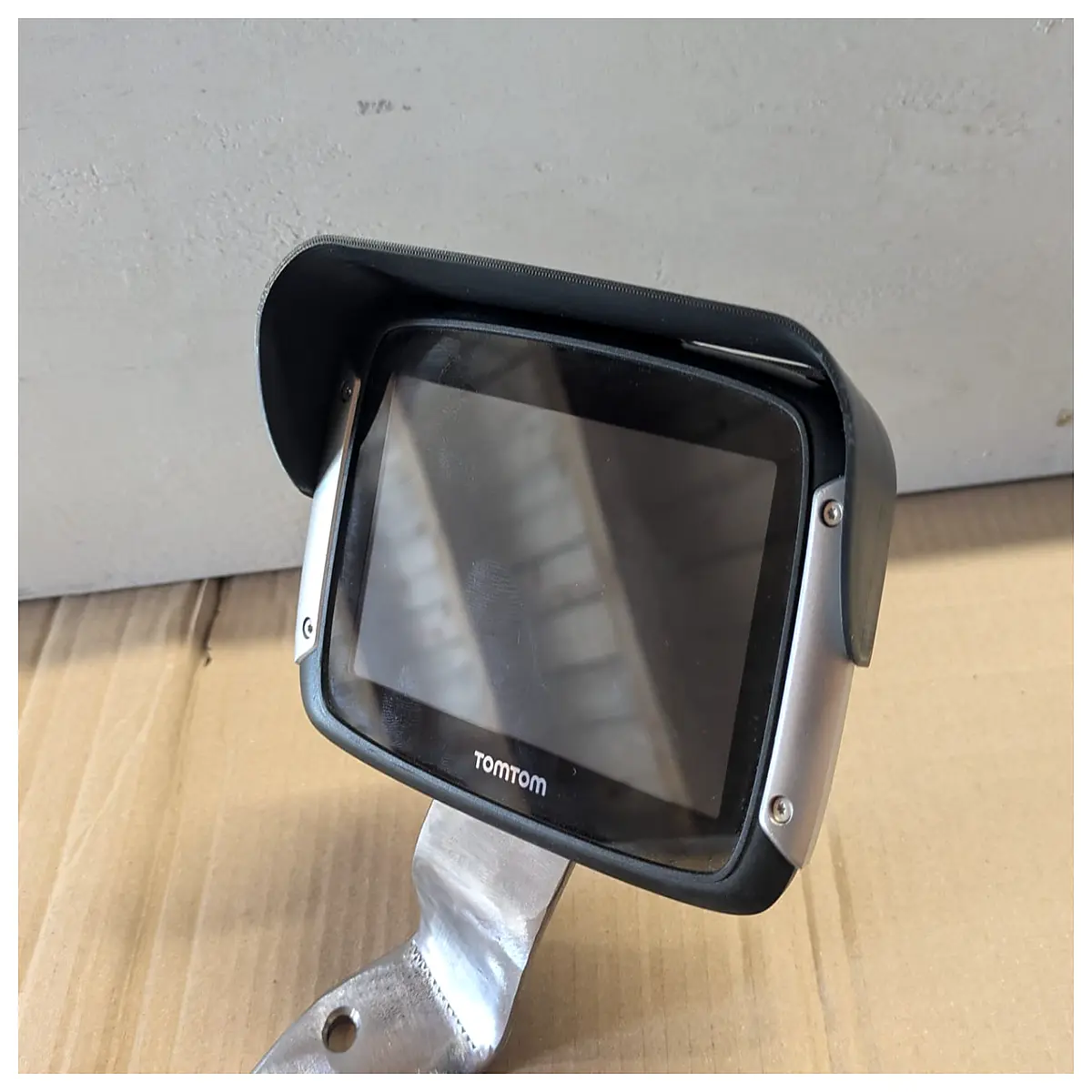 TomTom Rider 400 Mount Sunshade Accessories GPS Holder Motorcycle Phone Mount Navigation Support