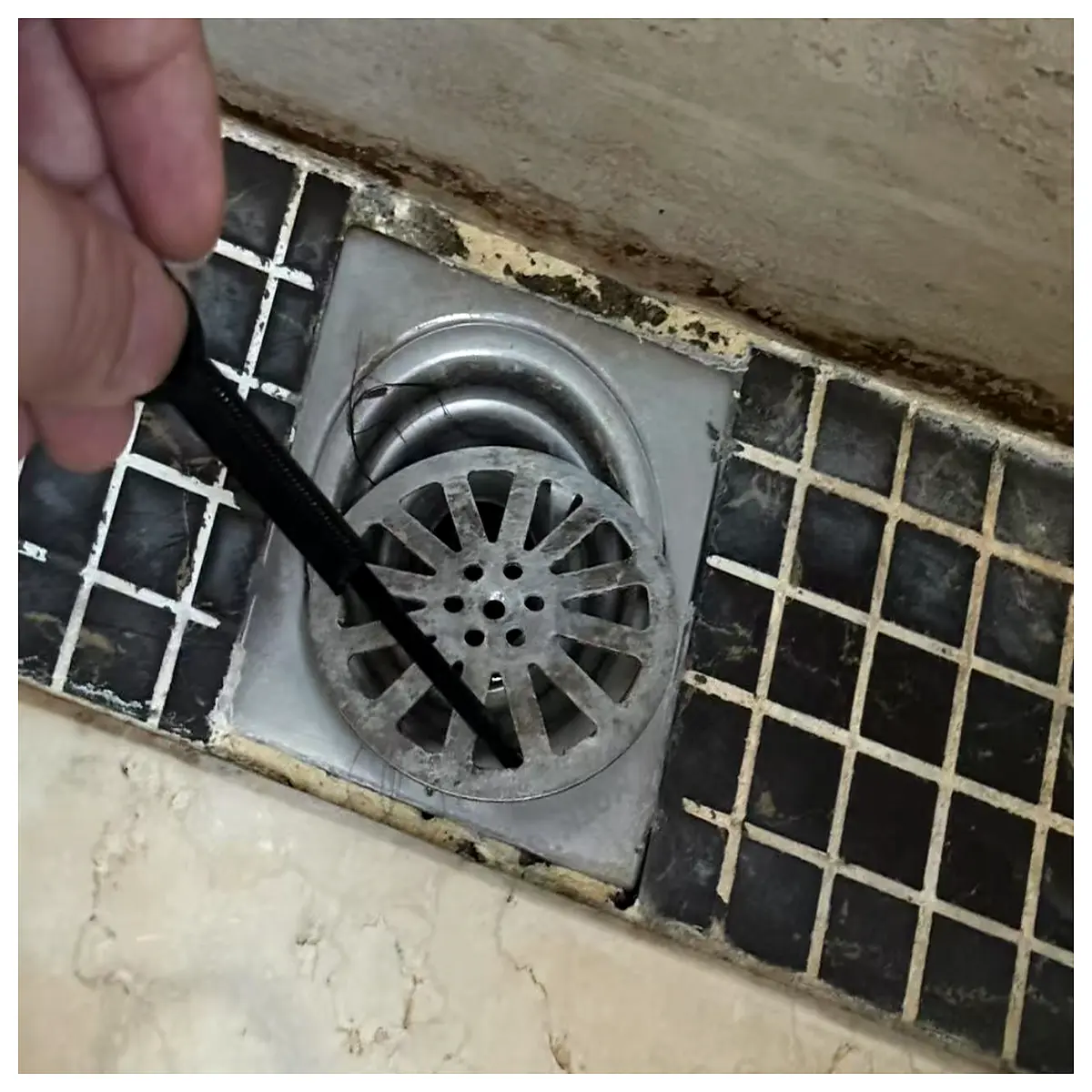 drain cover hook clip holder for bathroom floor drain grate stopper lid organizer storage