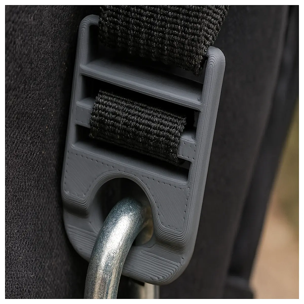 Heavy Duty Climbing Carabiner 30kg Load Capacity Hiking Gear Climbing Accessories Durable Clip Outdoor Carabiner