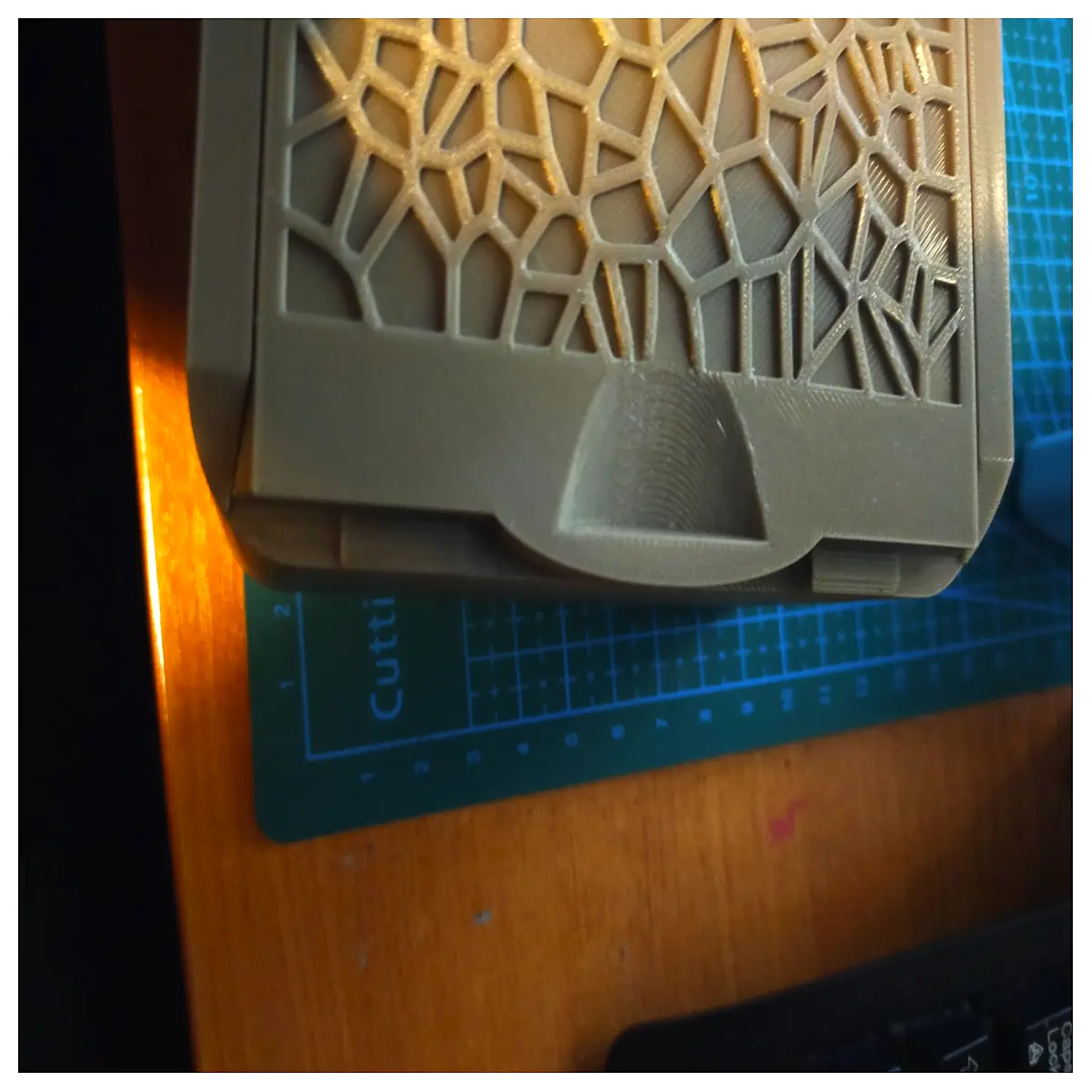 Lockable Sliding Lid Voronoi Box Geometric Puzzle Spatial Reasoning Challenge Brain Teaser Toy Russian Box