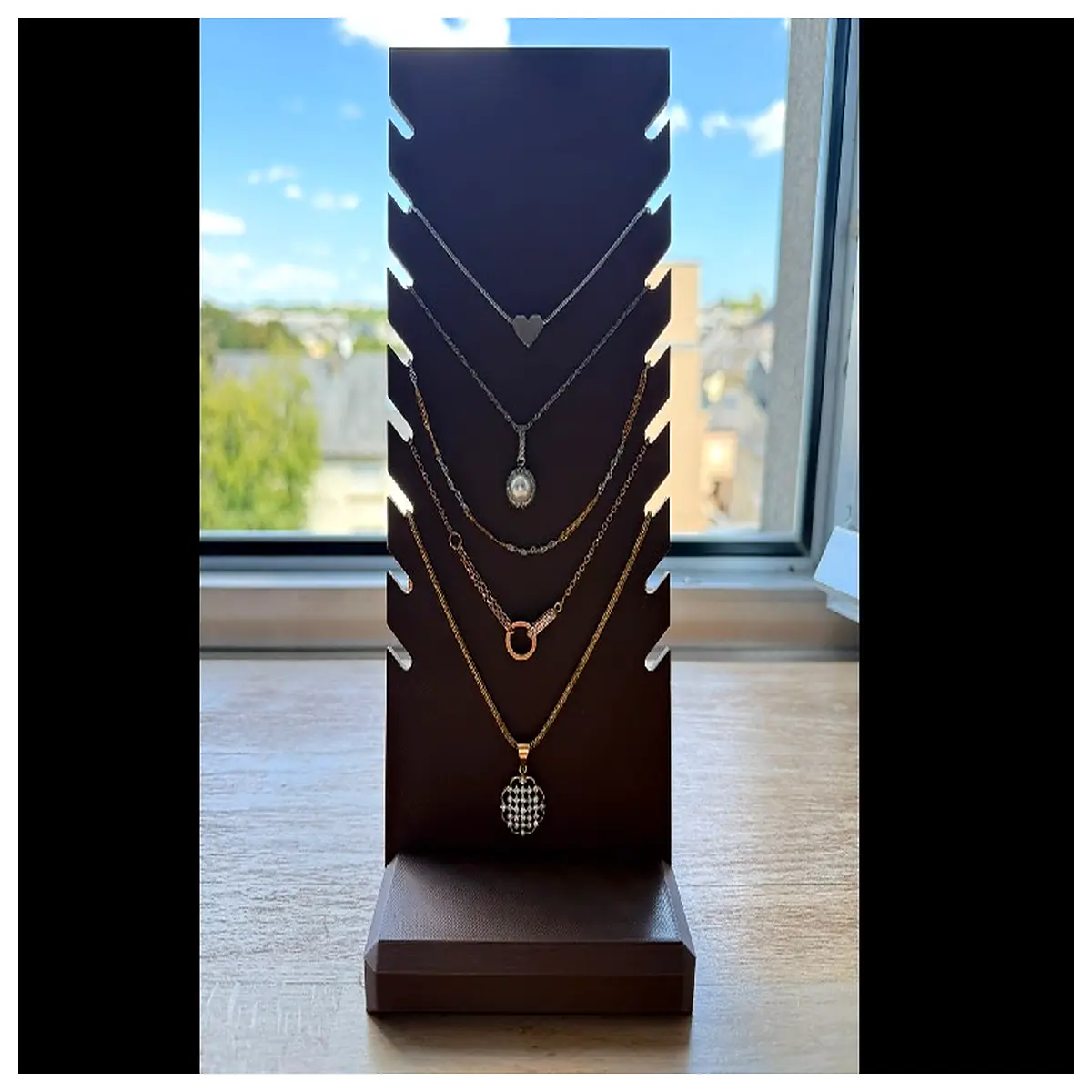 Necklace Display Stand Jewelry Organizer Chain Holder Pendant Storage Box Jewelry Elegant Storage