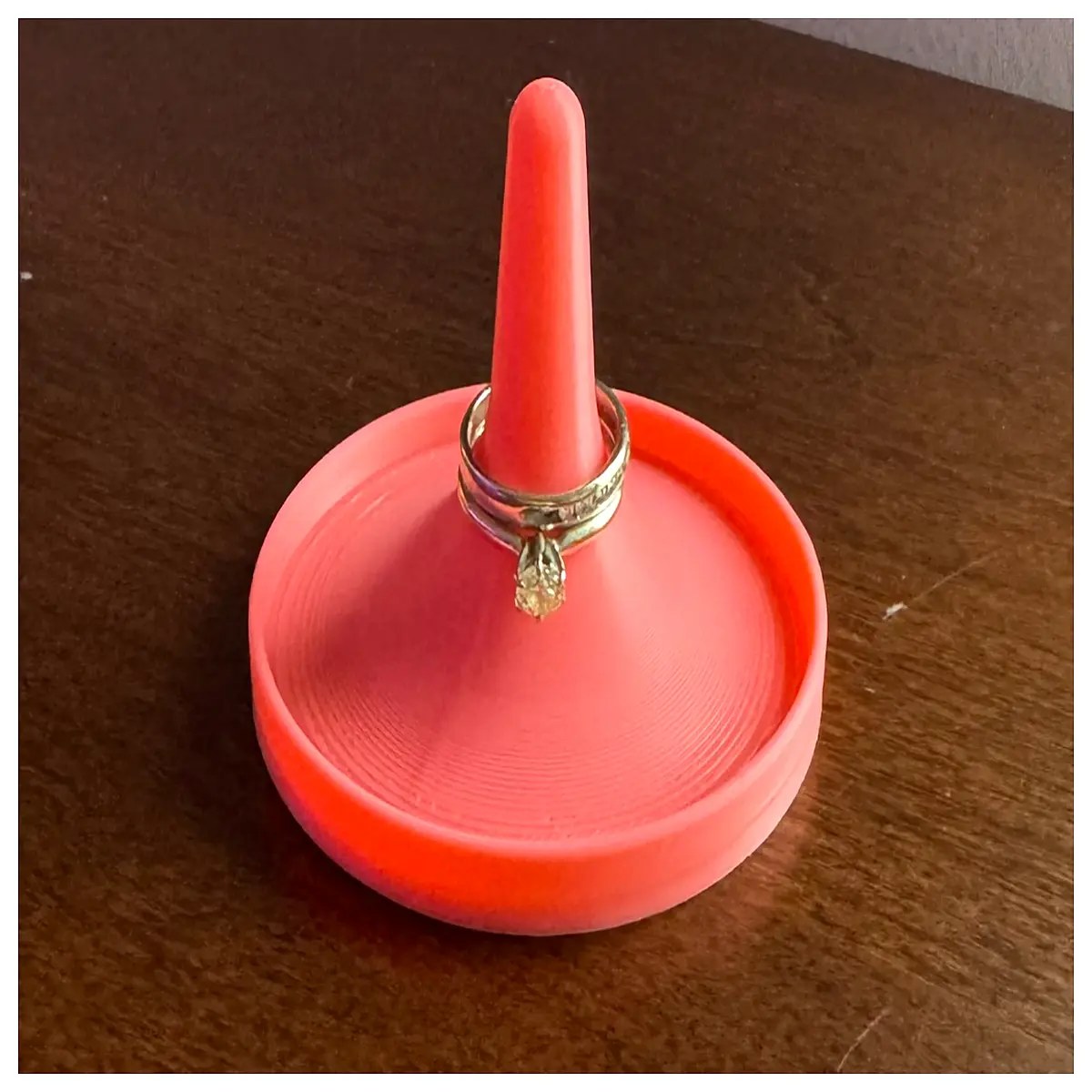 Wedding Ring Display Tray Cone Stand Ring Holder Bridal Jewelry Display Stand Ring Showcase Box
