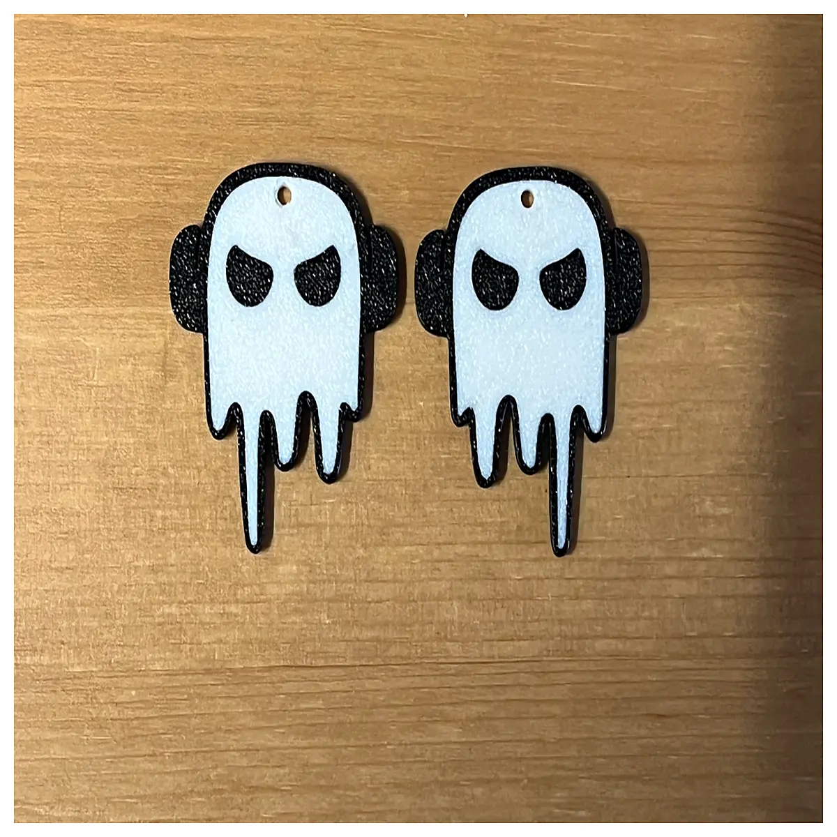 gothic silver skull earrings for women punk rock goth alternative jewelry spooky halloween costume accessories dangling drop