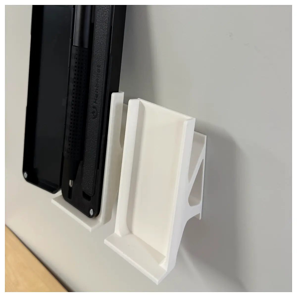 Hanboost C1 Wall Mount Bracket Installation Support TV Wall Bracket Wall Mount System TV Bracket Mounting Hardware