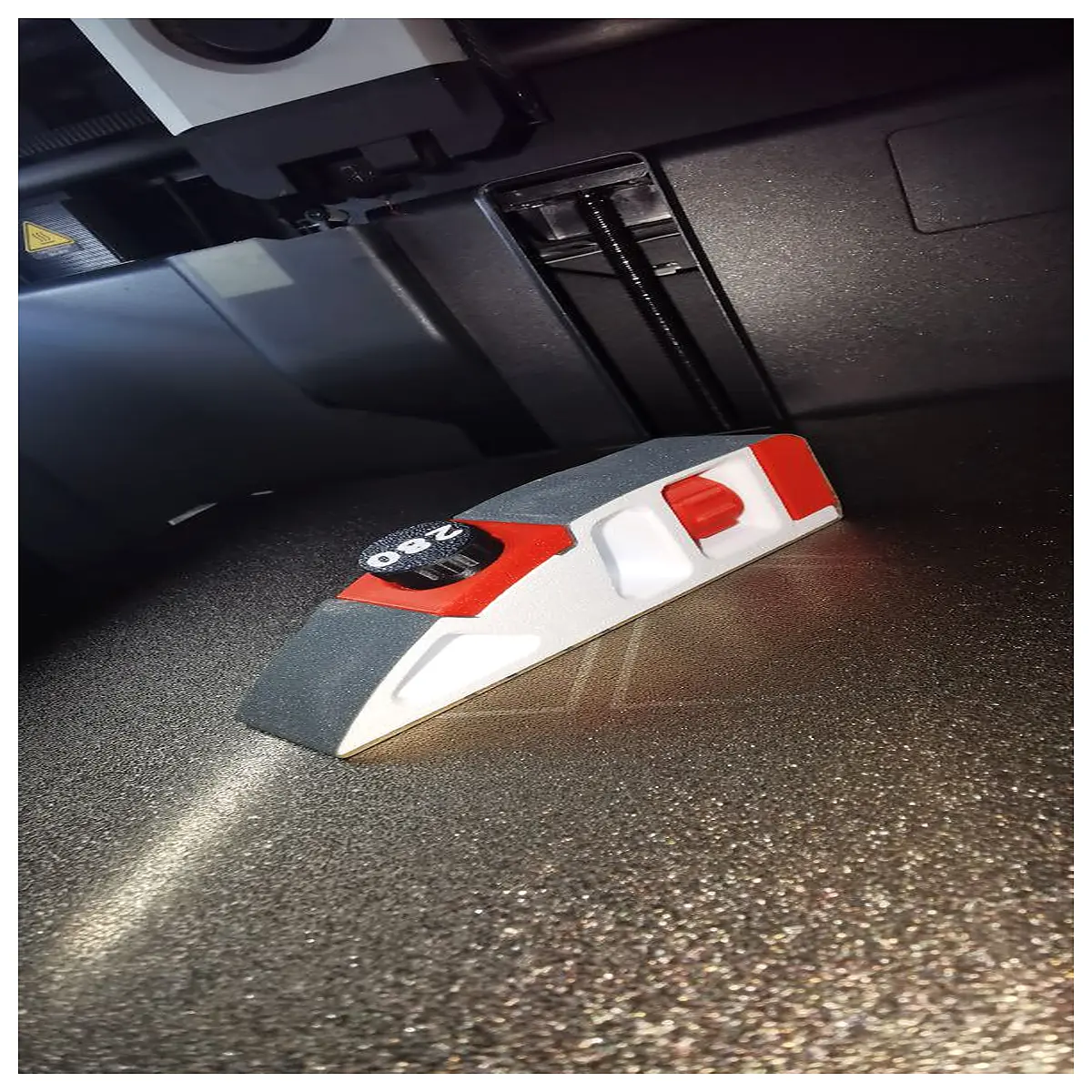numbered sanding tool with tensioning system for precision finishing