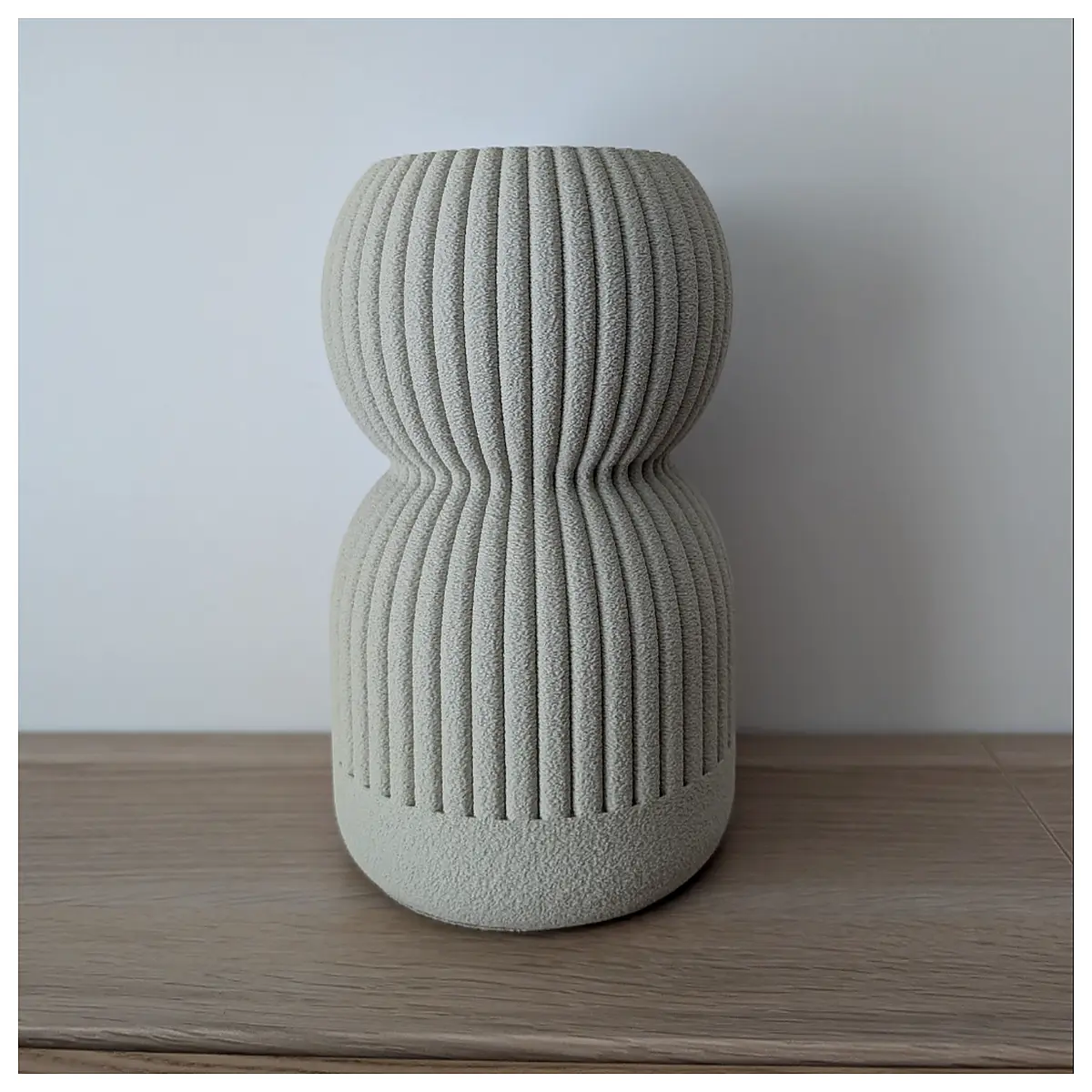 Modern Nordic Vase Decorative Vase Home Decor Creative Floral Arrangement Minimalist Vase Office Desk Decoration