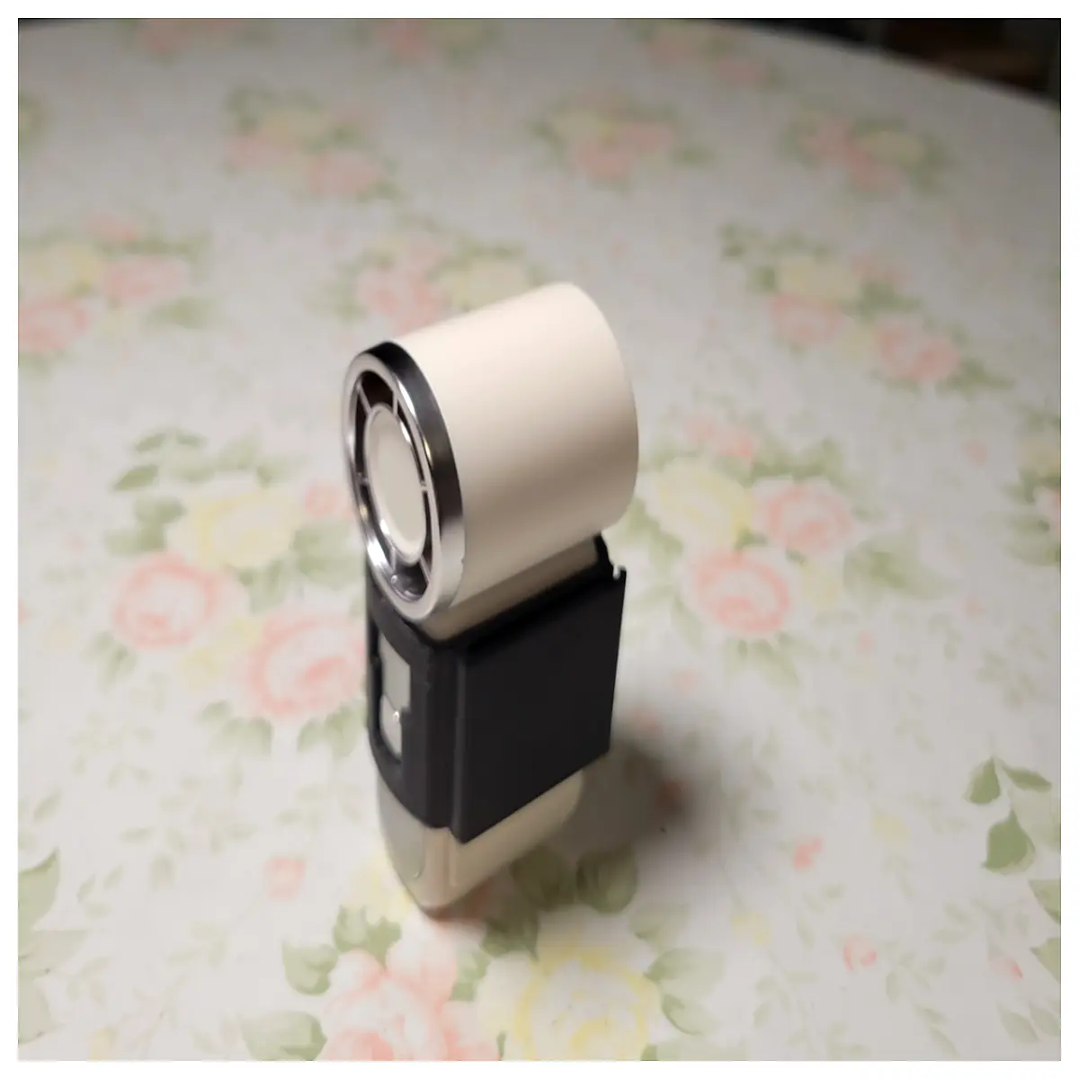Portable Handheld X688 Mini Clip Outdoor Travel Desktop Small Cooling Rechargeable Cooling Gadget
