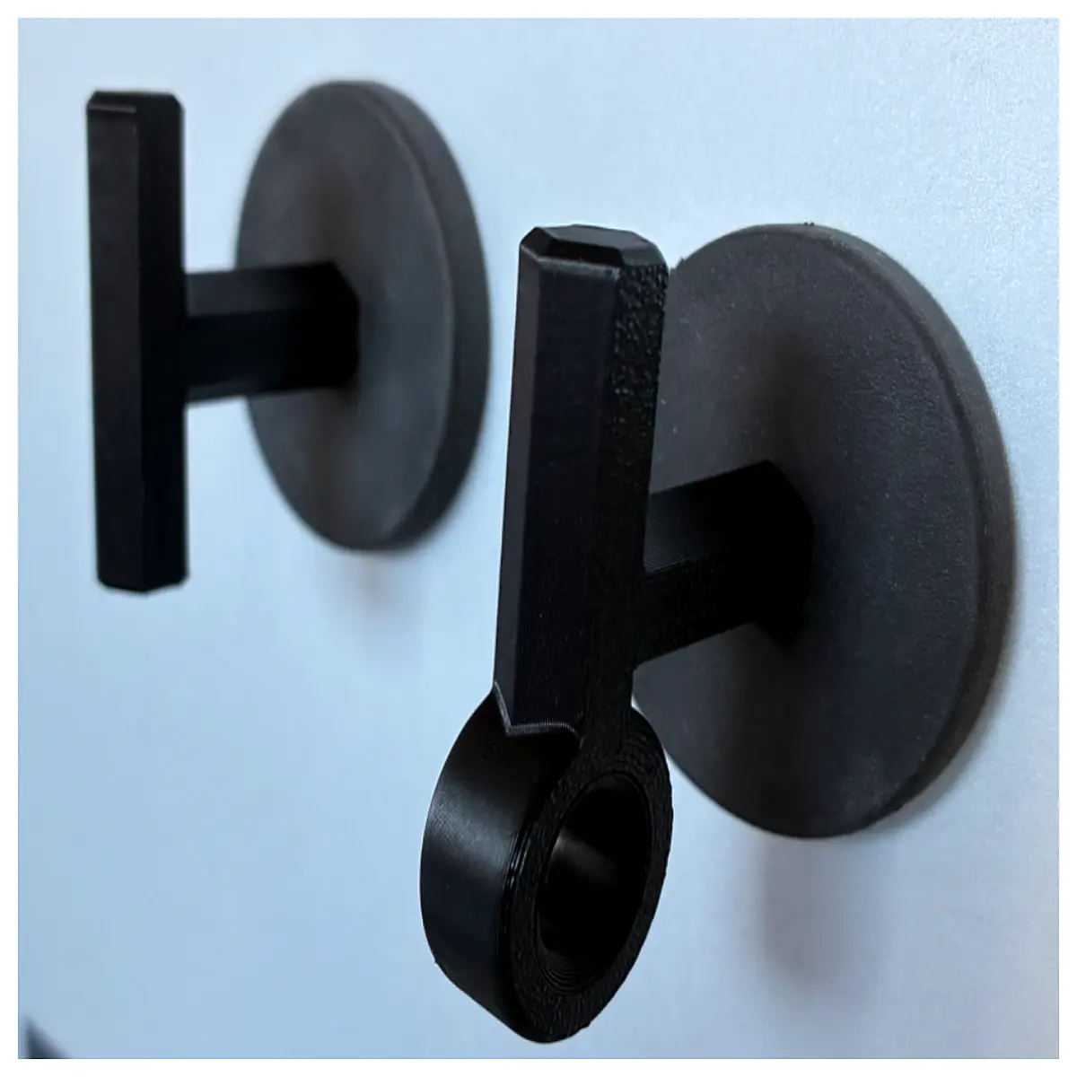 Magnetic Phone Holder Base Desk Mount Stand Mobile Accessory Magnetic Phone Stand Phone Parts Base Stand