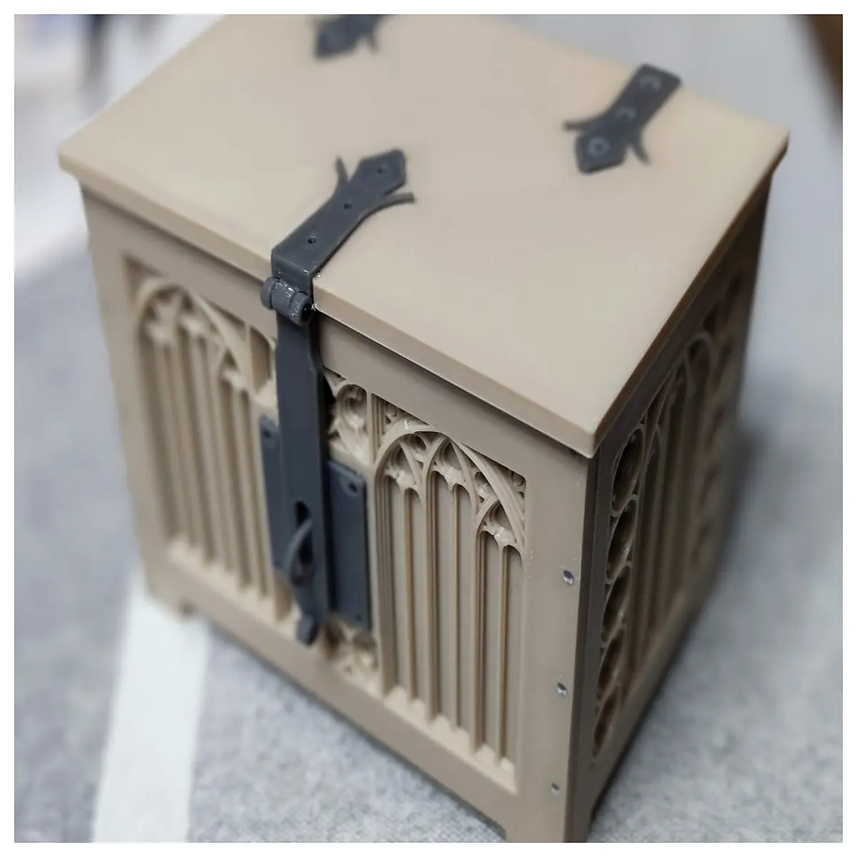 Medieval Treasure Chest Game Props Roleplay Desktop Toys Collection Decoration Epic Adventure Game Accessories