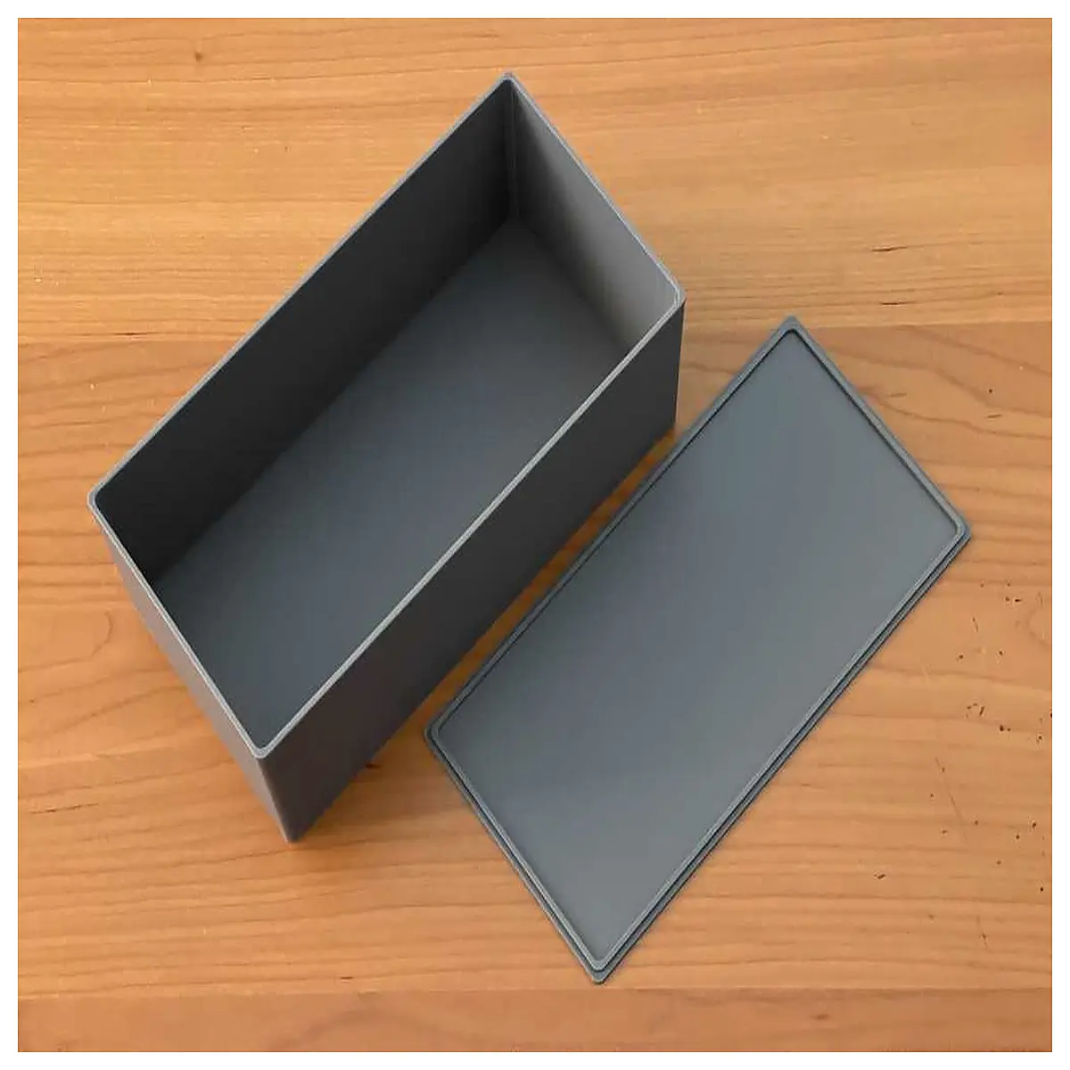 small storage box with lid 200x100mm plastic container for crafts organization