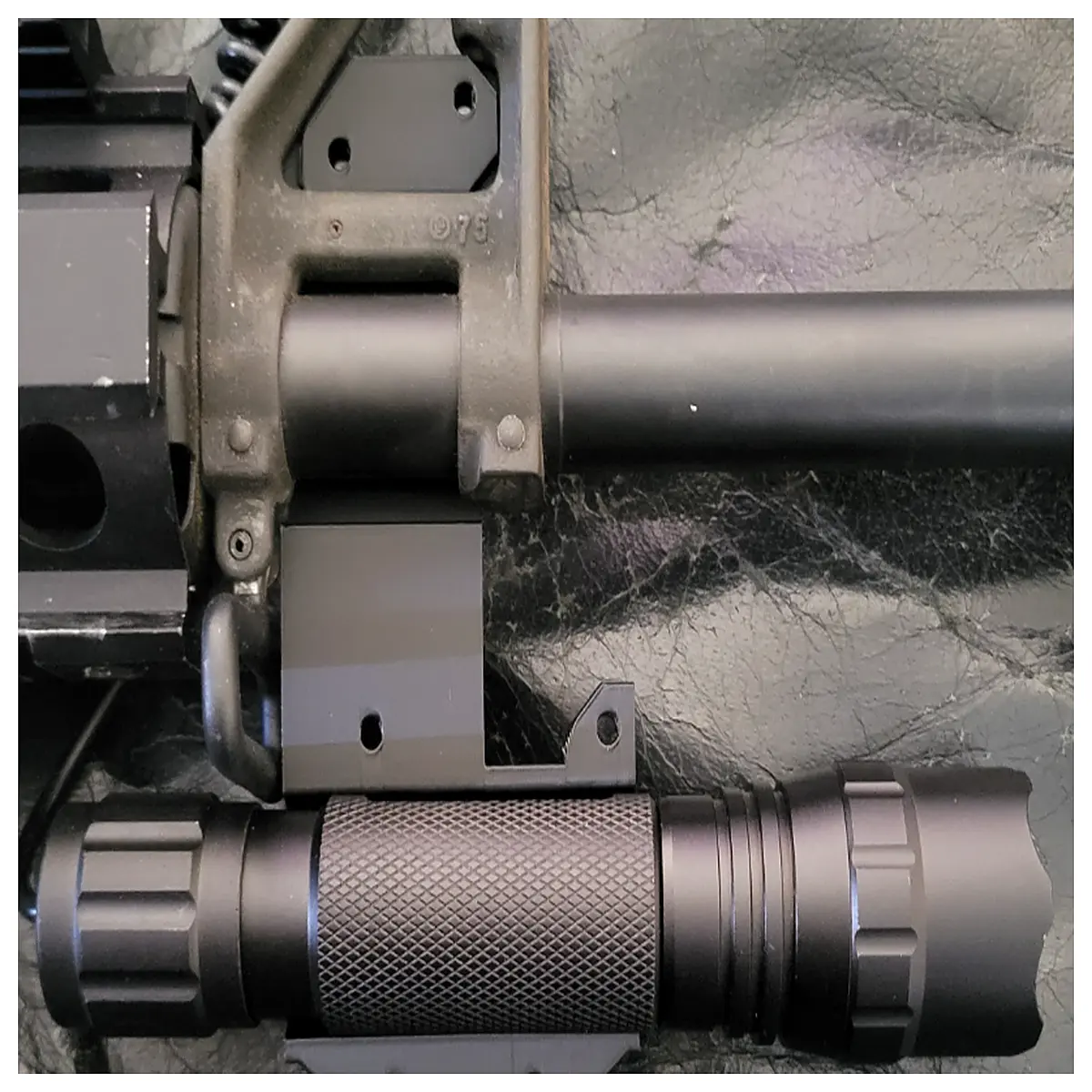 Aiming Post Mount Tactical Flashlight Mount Accessory Installation Bracket Outdoor Night Vision Shooting Range Target Practice Equipment