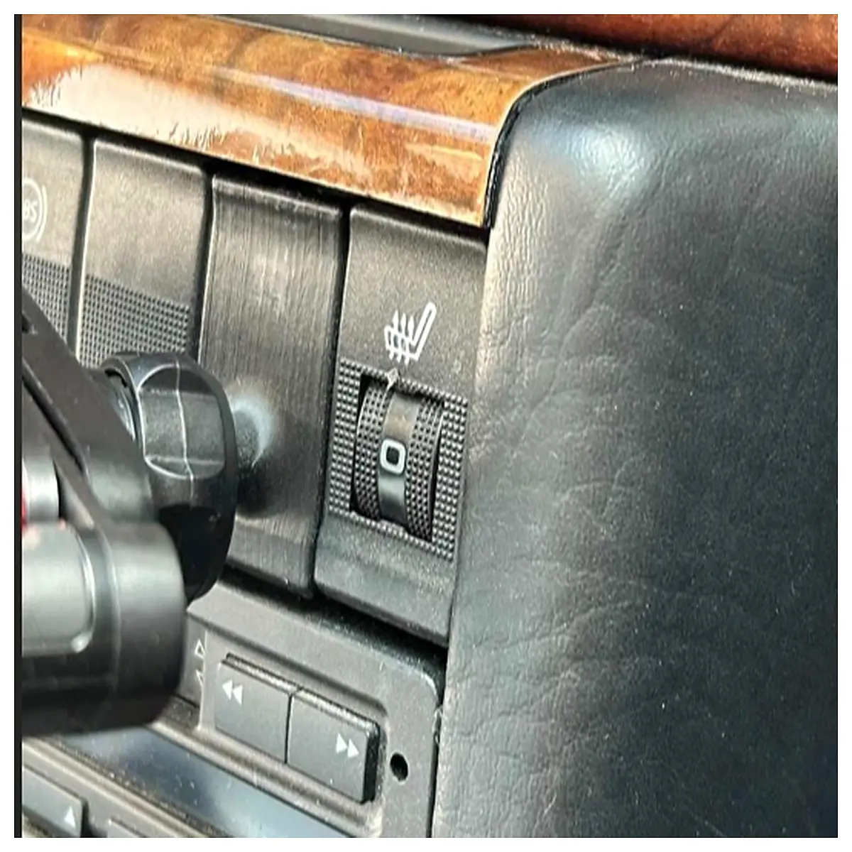Car Switch Telephone Console Mobile Phone Holder Car Dashboard Mount Phone Stand Accessory